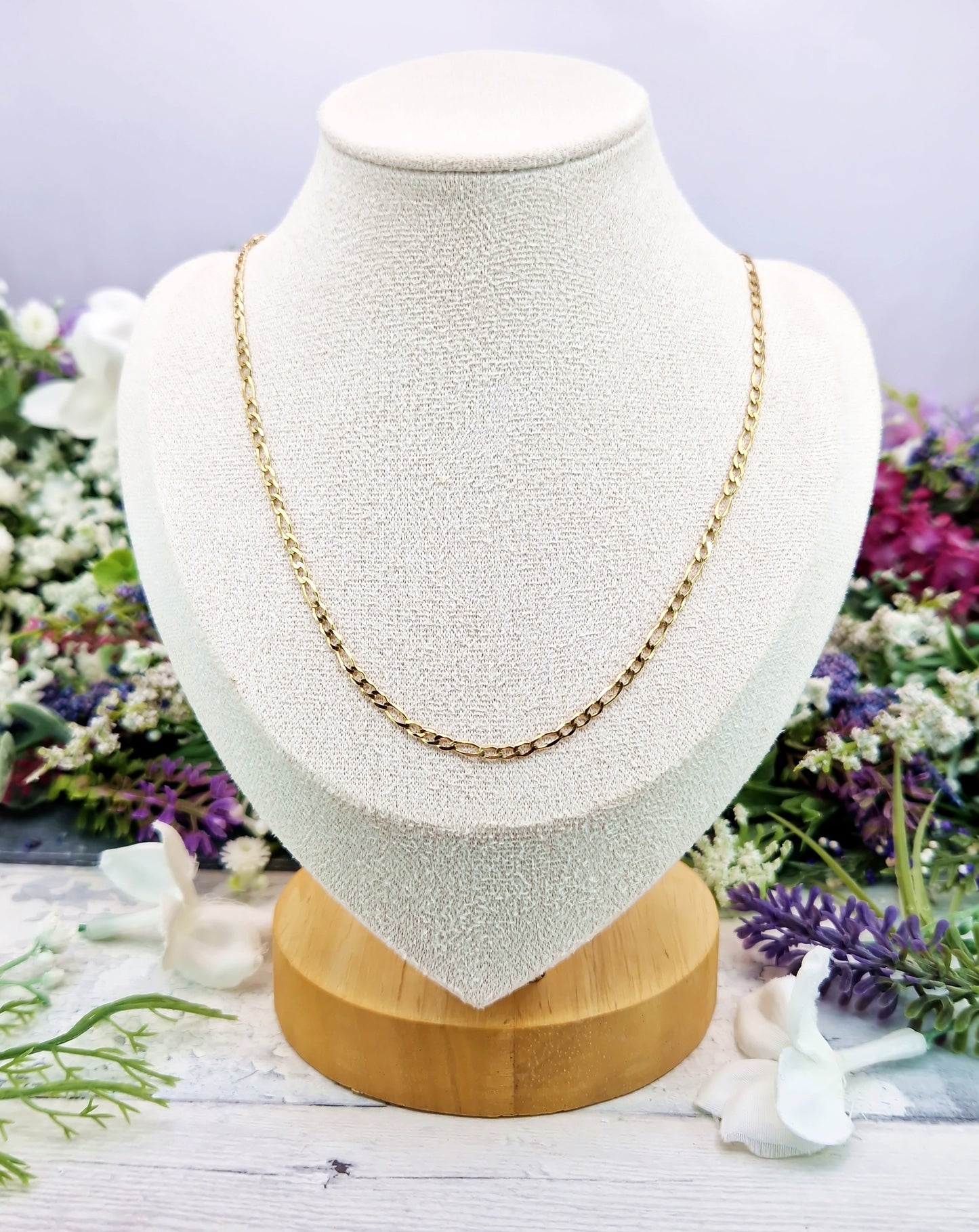 Vintage Solid 9ct Yellow Gold 16" Figaro Necklace Chain for Pendant / 2 grams