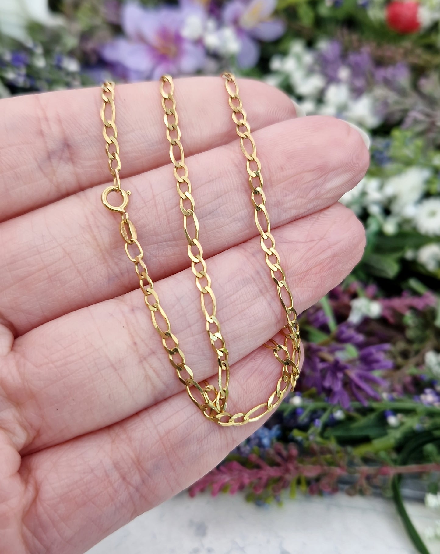 Vintage Solid 9ct Yellow Gold 16" Figaro Necklace Chain for Pendant / 2 grams