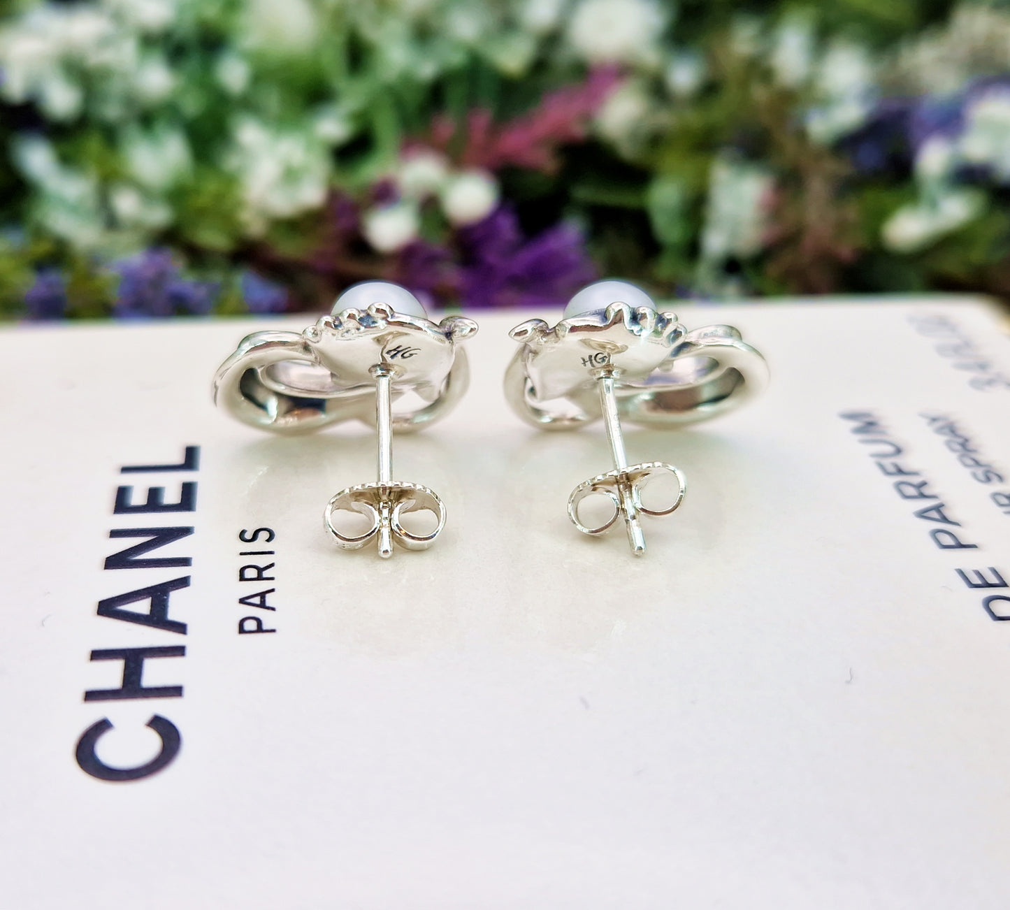 Vintage Art Nouveau Style Sterling Silver White Pearl Swirl Stud Earrings