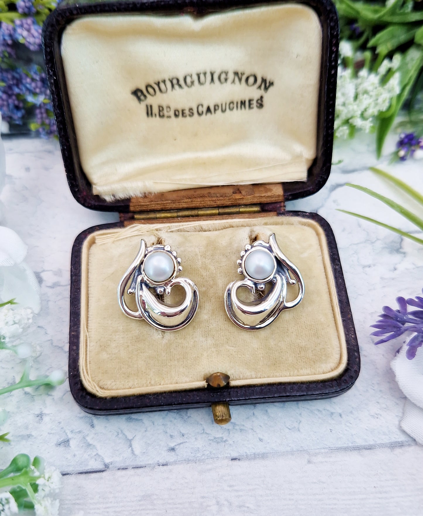 Vintage Art Nouveau Style Sterling Silver White Pearl Swirl Stud Earrings