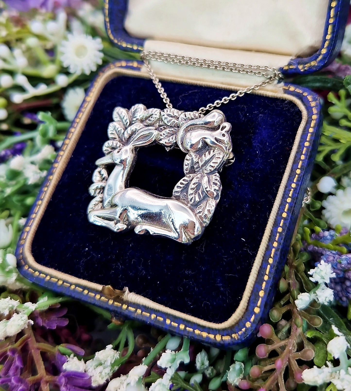 Vintage Sterling Silver Deer and Squirrel Woodland Scene Pendant Brooch / 12.8 grams
