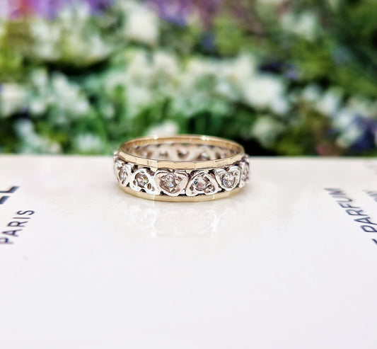 Vintage 9ct Yellow Gold and Silver Two Tone Spinel Love Heart Eternity Band Ring / Size L 1/2 or 6.25