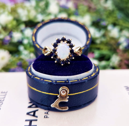 Vintage 1979 9ct Yellow Gold Opal and Sapphire Gemstone Cluster Ring / Size M 1/2 or 6.75