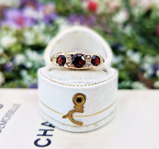 Vintage 9ct Yellow Gold Ornate Garnet and Rose Cut Diamond Trilogy Ring / Size P or 8