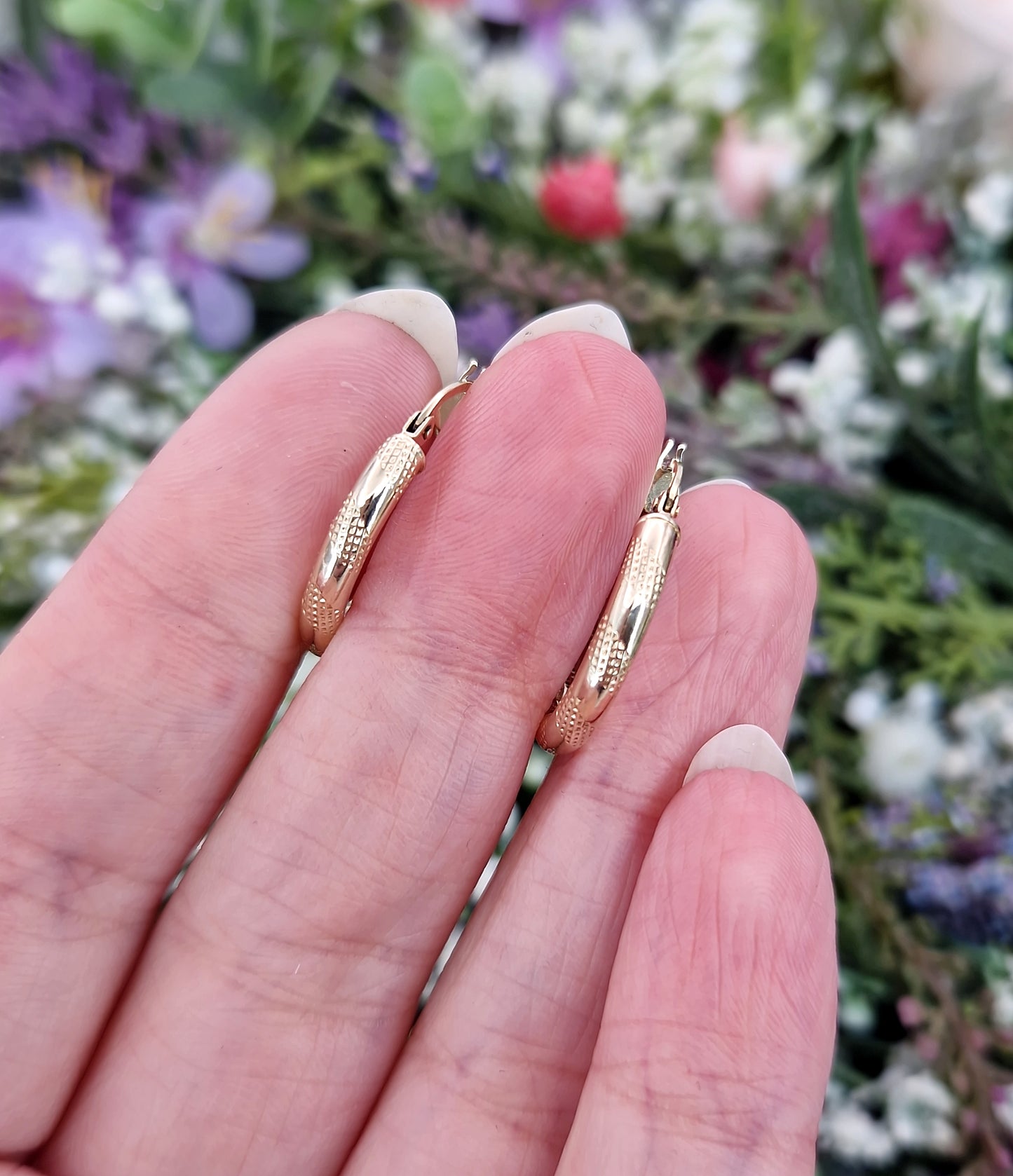 Vintage 9ct Yellow Gold Classic Textured Creole Round Hoop Earrings