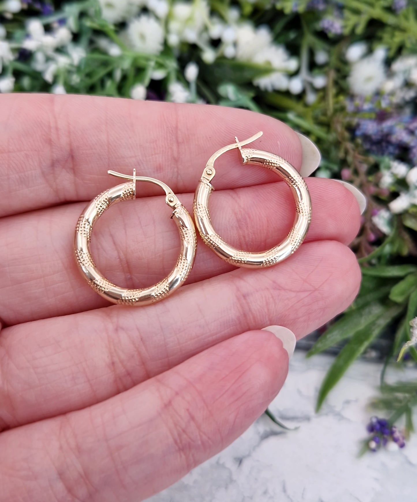Vintage 9ct Yellow Gold Classic Textured Creole Round Hoop Earrings