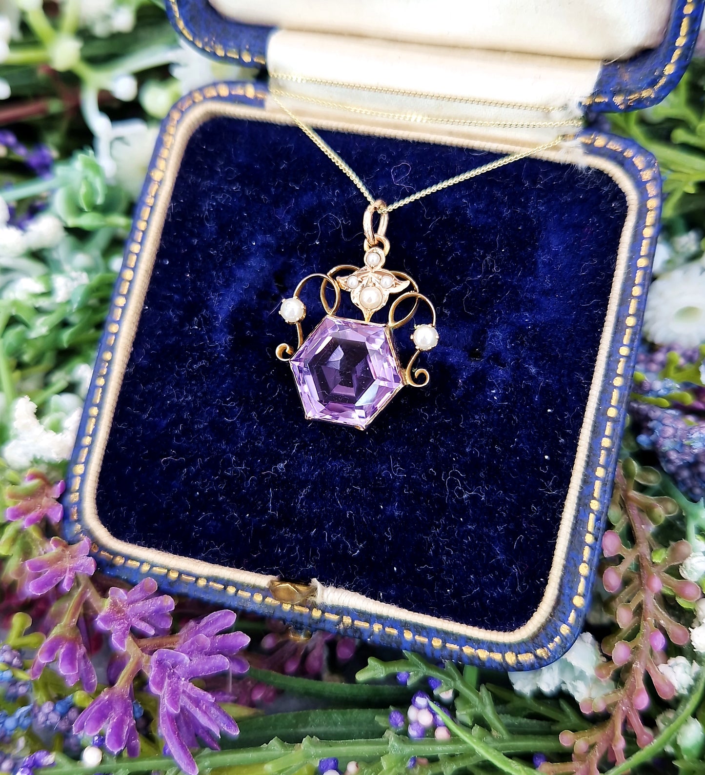 Antique Art Nouveau 9ct Gold Purple Amethyst and Pearl Hexagon Pendant Necklace