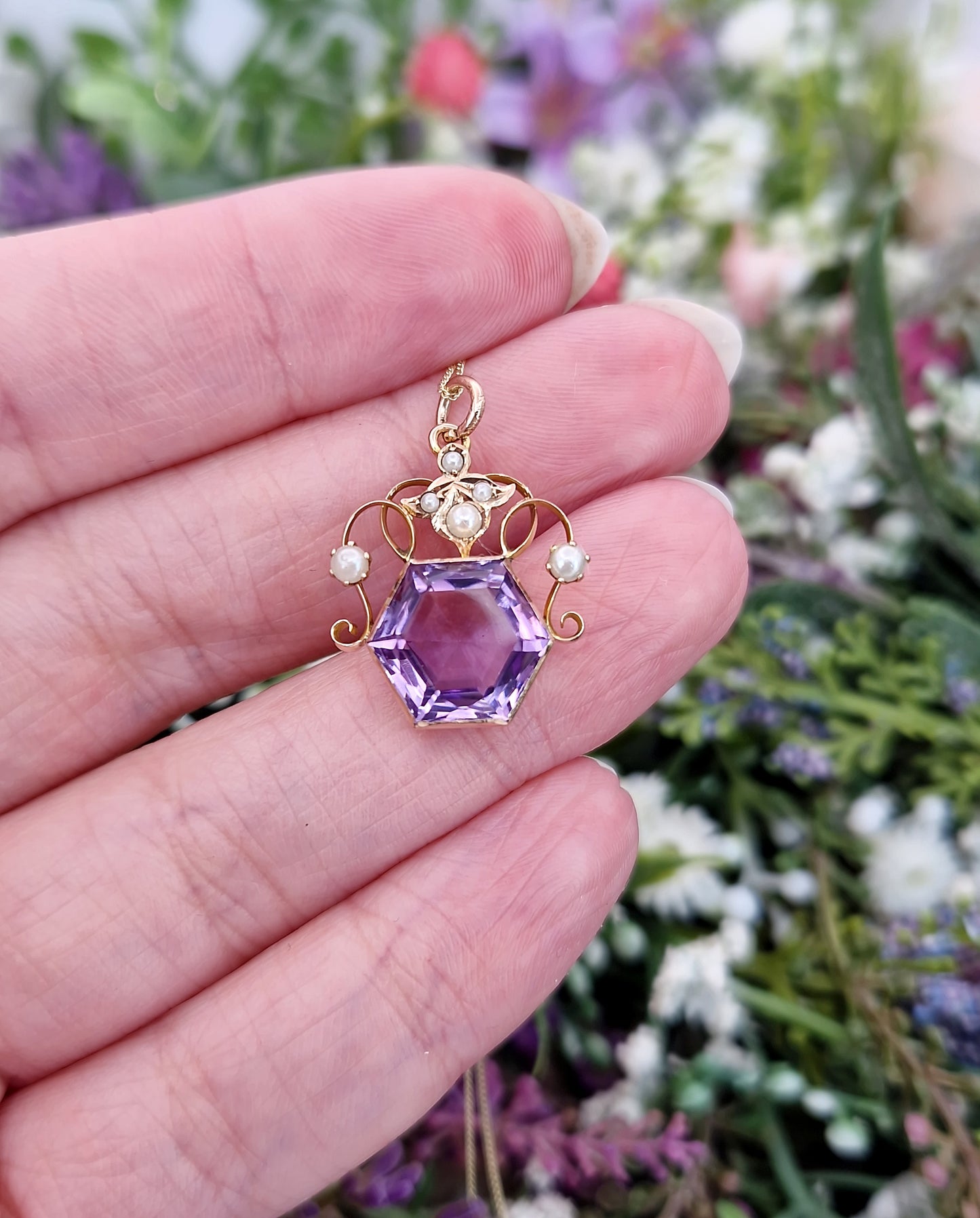 Antique Art Nouveau 9ct Gold Purple Amethyst and Pearl Hexagon Pendant Necklace
