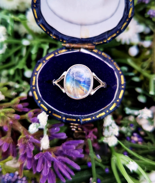 Vintage Sterling Silver Colourful Oval Moonstone Cabochon Ring / Size N or 7