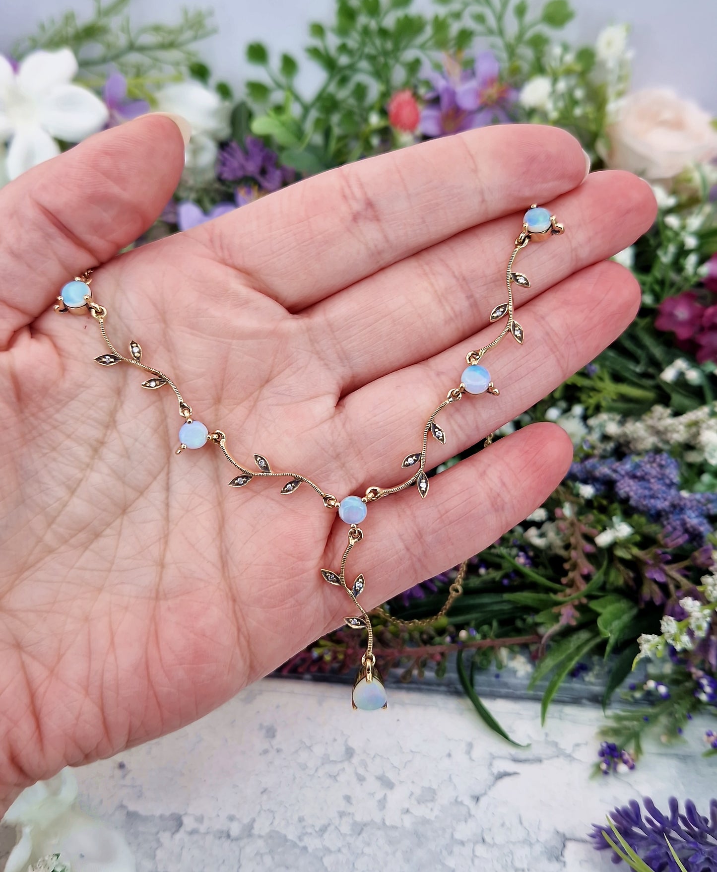 Vintage Solid 9ct Yellow Gold Opal and Diamond Winding Vine and Leaf Necklace / 9 grams