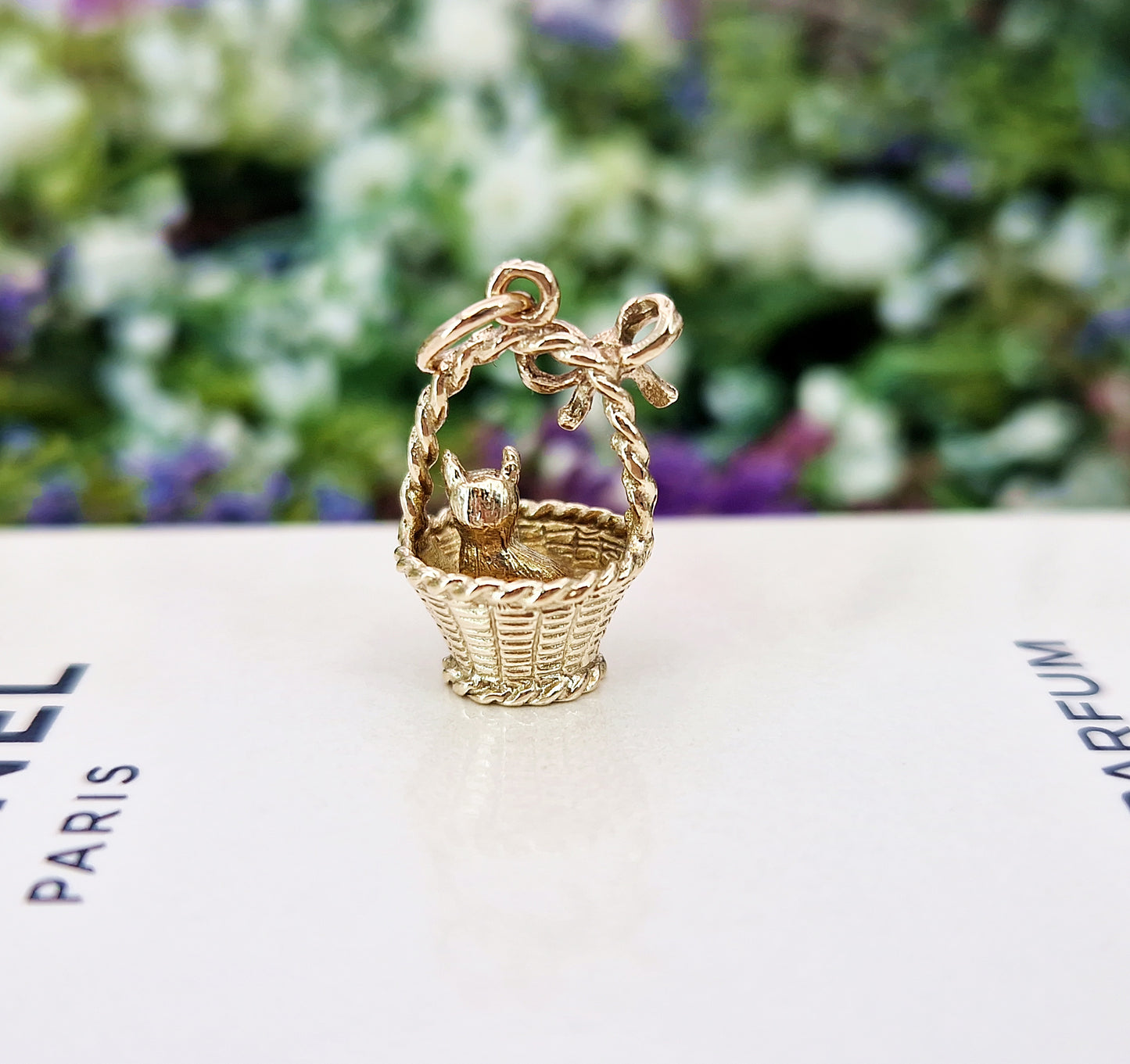 Vintage Solid 9ct Yellow Gold Miniature 3D Kitten in a Basket Charm Pendant