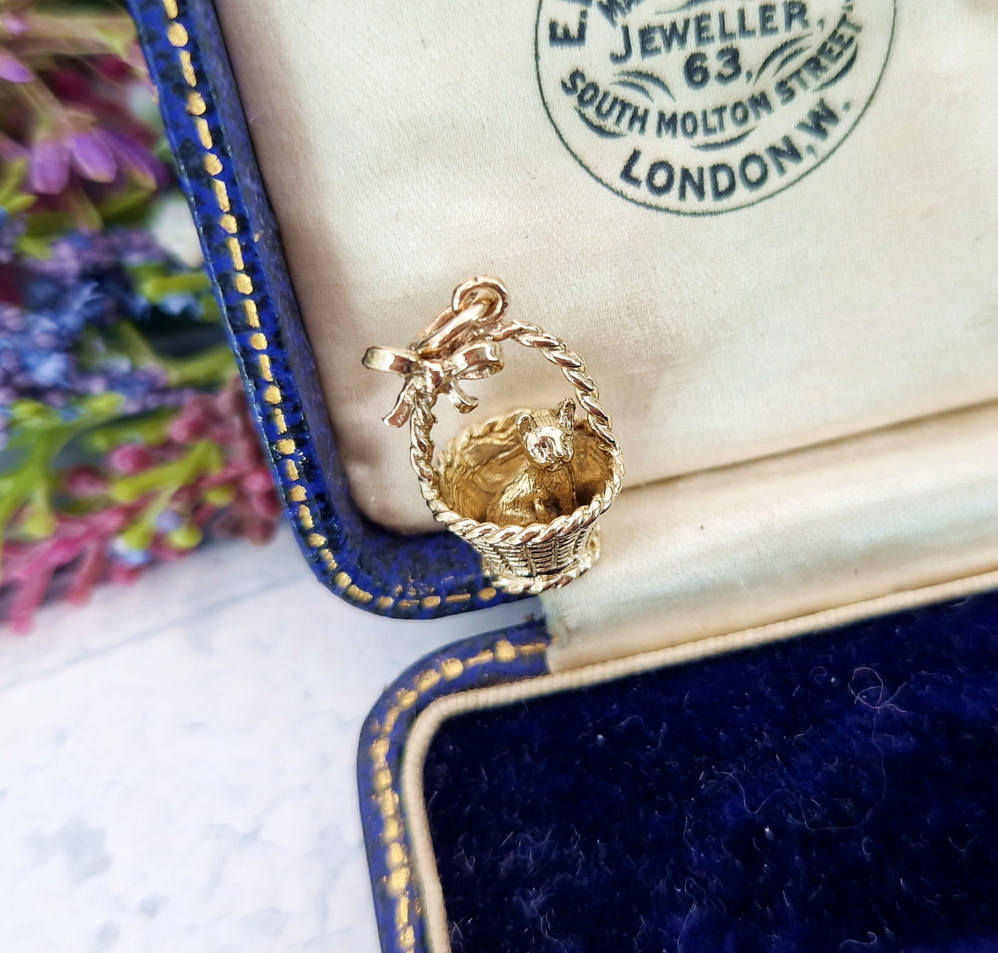 Vintage Solid 9ct Yellow Gold Miniature 3D Kitten in a Basket Charm Pendant