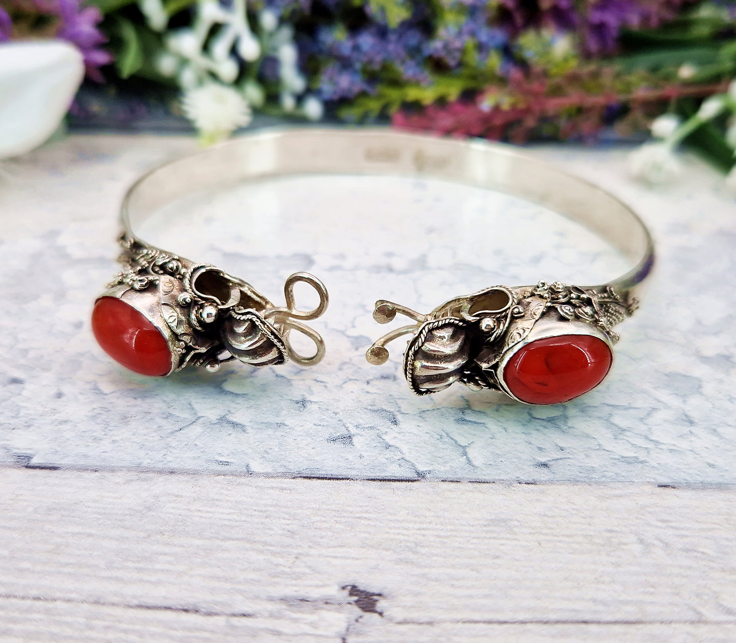 Vintage Silver Ornate Detailed Double Dragon Statement Bangle Bracelet
