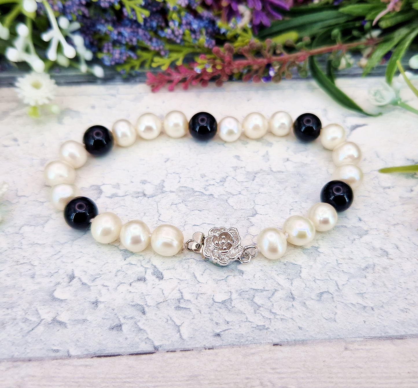 Vintage White Gold Plated Rose Flower Clasp White Pearl and Black Onyx Bead Bracelet