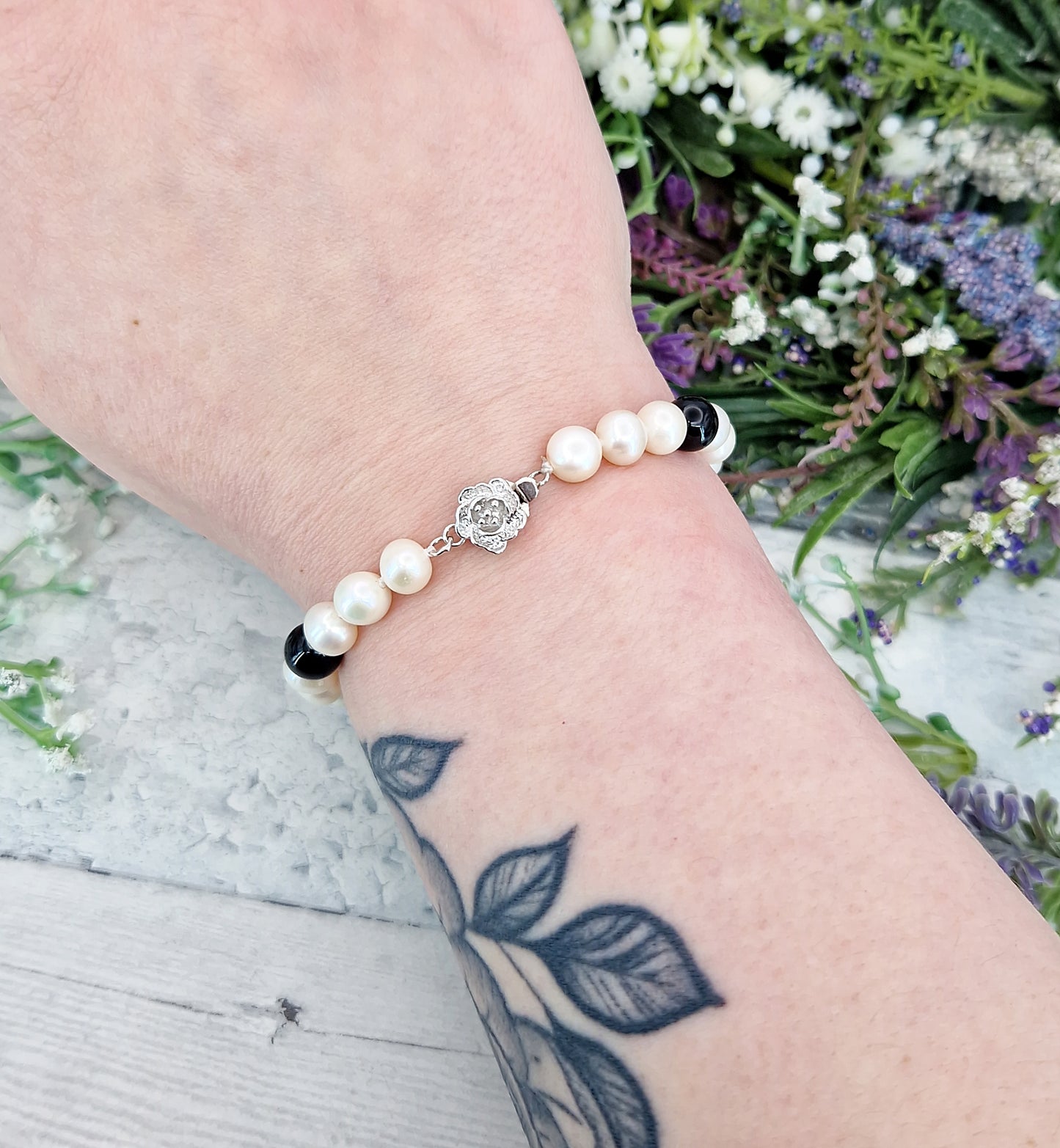 Vintage White Gold Plated Rose Flower Clasp White Pearl and Black Onyx Bead Bracelet