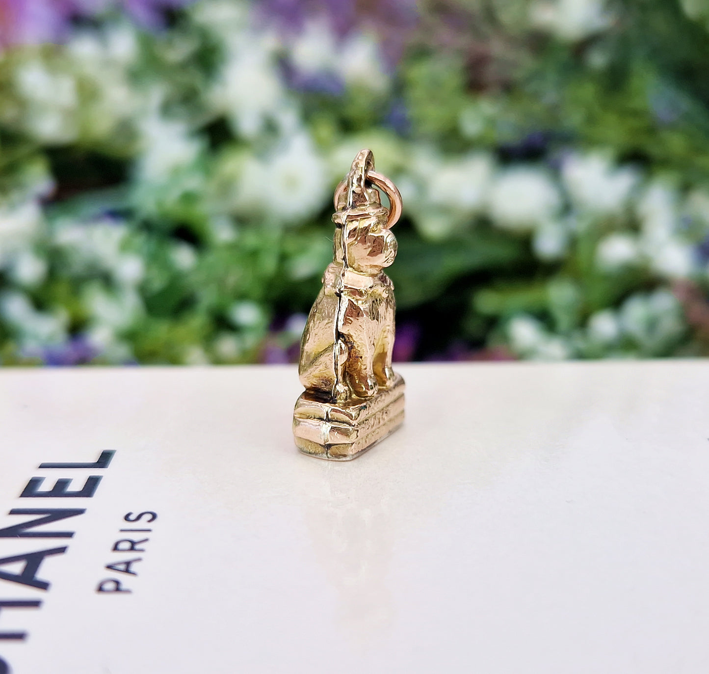 Antique Victorian 9ct Gold Cased Punch Magazine Figural Bulldog with Ruff, Top Hat and Books Charm Pendant