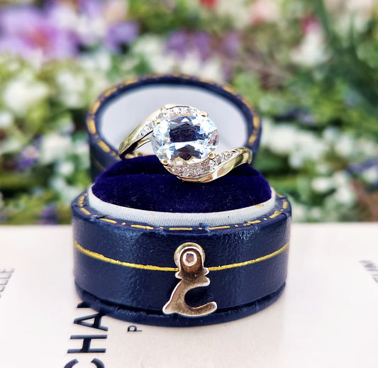 Vintage 9ct Yellow Gold 1.86ct Blue Aquamarine and Diamond Solitaire Bypass Ring / Size Q or 8.5