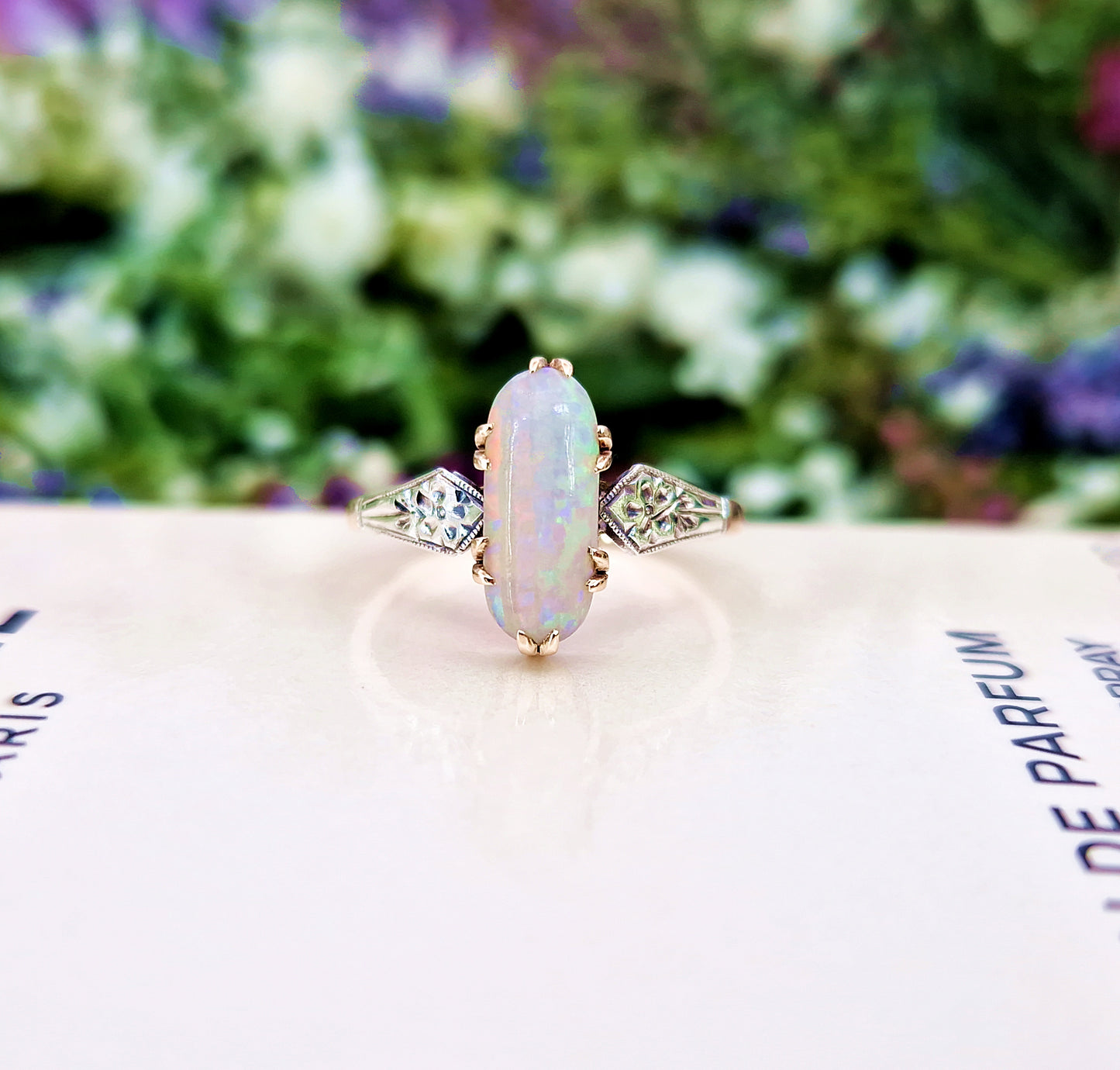 Antique Art Deco 9ct Gold Natural Opal Solitaire Ring with Floral Engravings / Size N 1/2 or 7.25