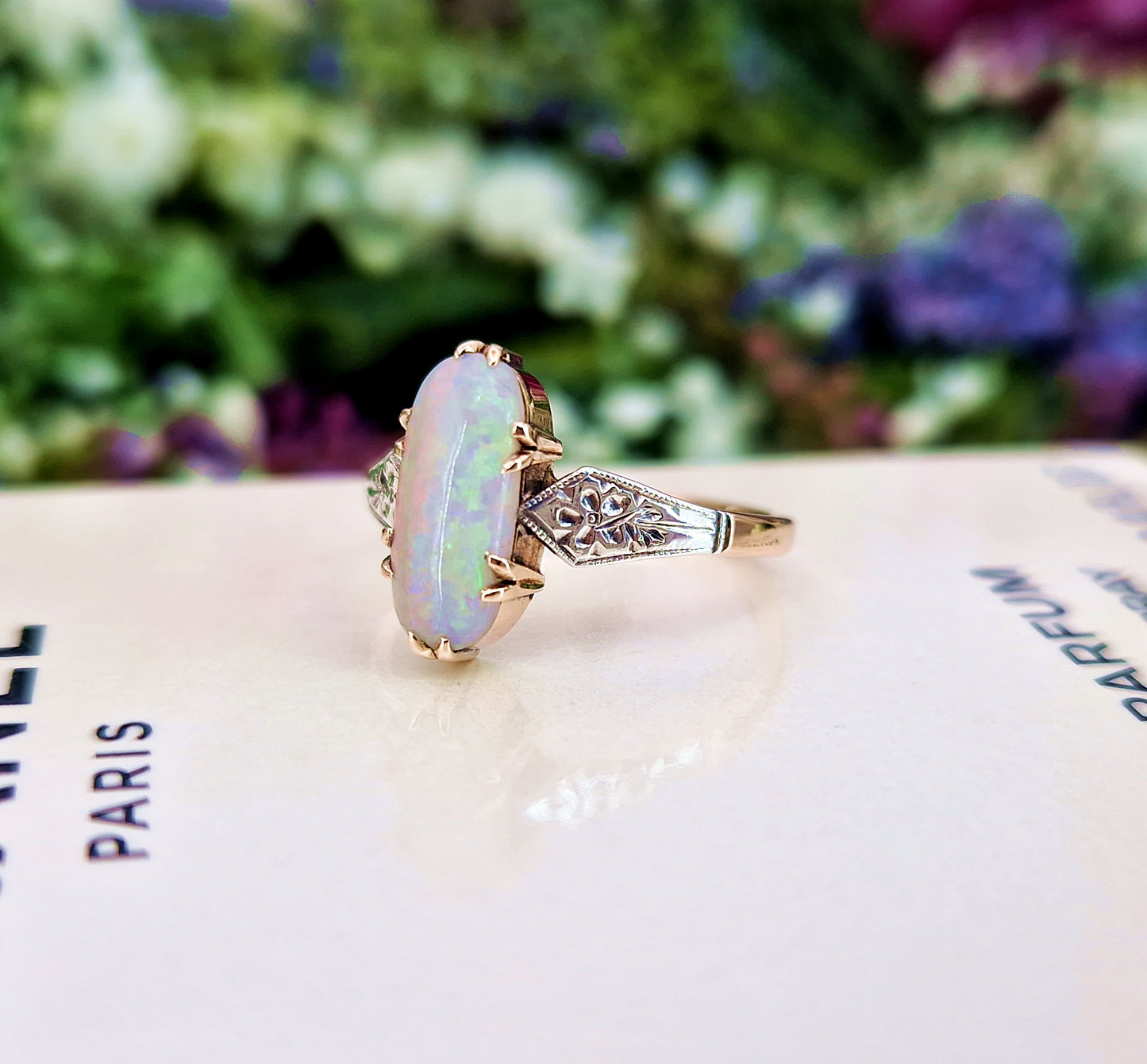 Antique Art Deco 9ct Gold Natural Opal Solitaire Ring with Floral Engravings / Size N 1/2 or 7.25