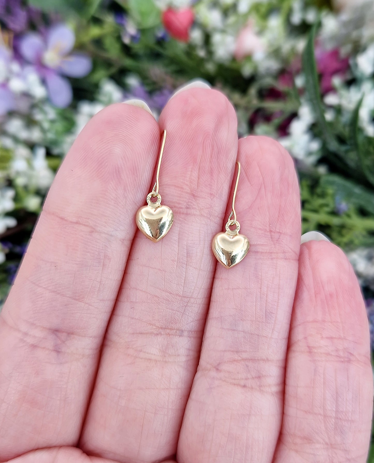 Vintage 18ct Yellow Gold Tiny Lightweight Love Heart Hook Drop Earrings