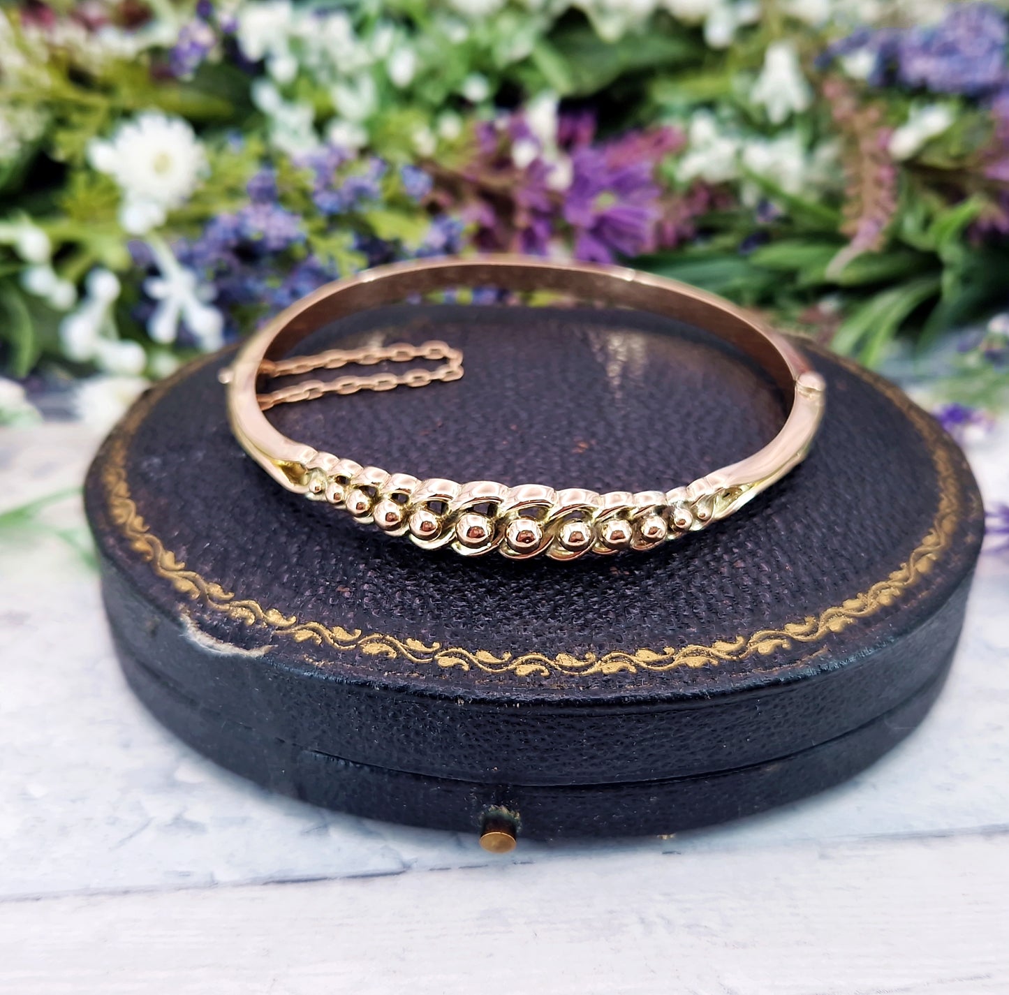 Antique Victorian 1894 9ct Gold Etruscan Revival Scrolled Beadwork Hinged Bangle Bracelet