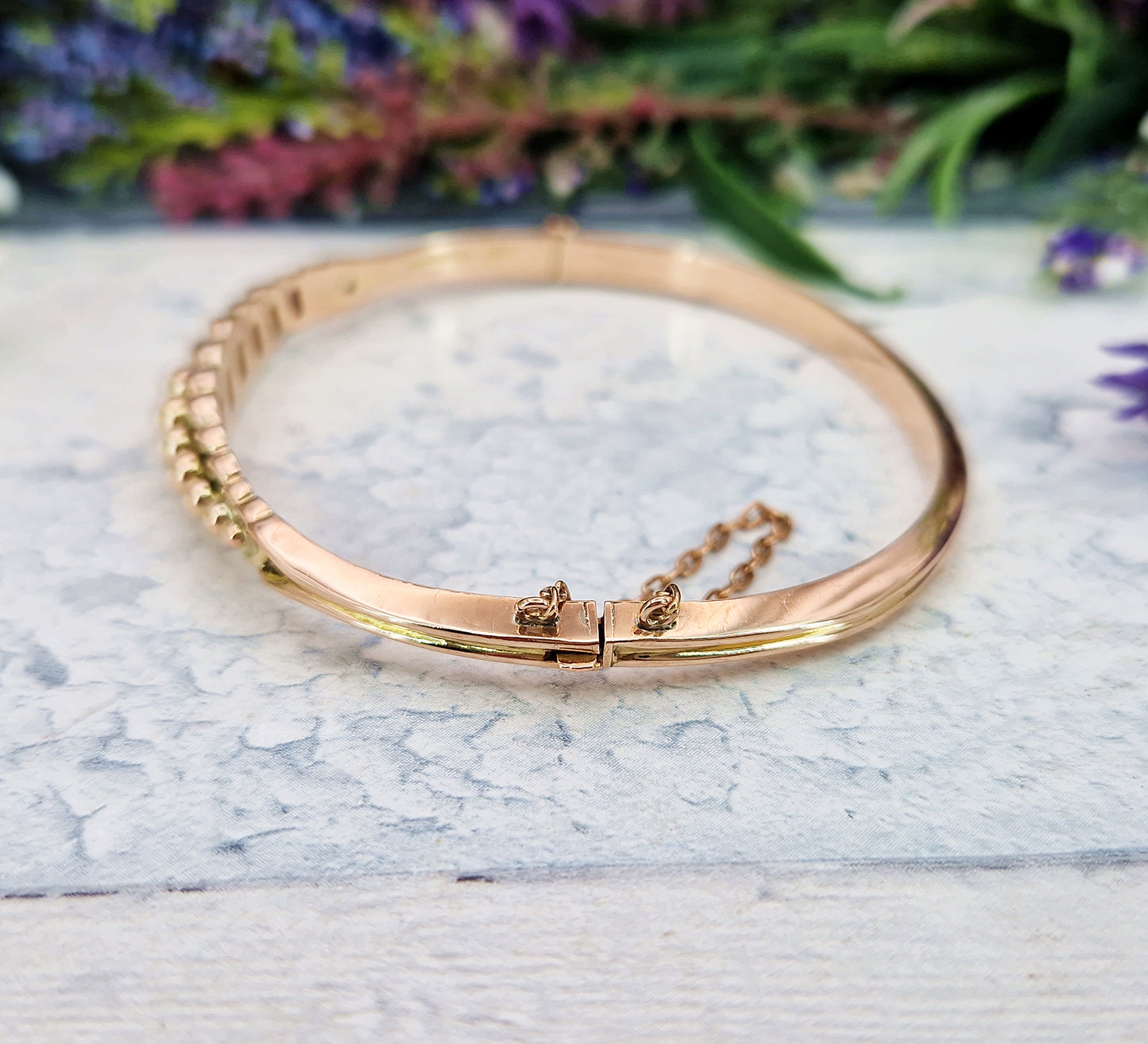 Antique Victorian 1894 9ct Gold Etruscan Revival Scrolled Beadwork Hinged Bangle Bracelet