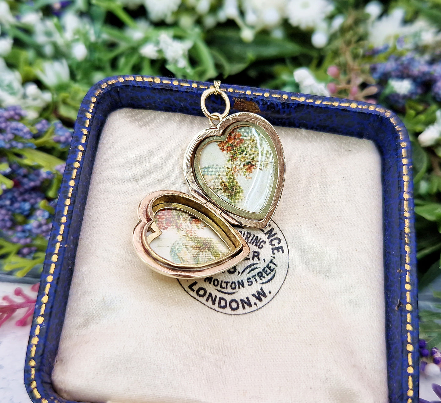 Vintage Mid Century 9ct Yellow Gold Engraved Sunburst Love Heart Locket Pendant