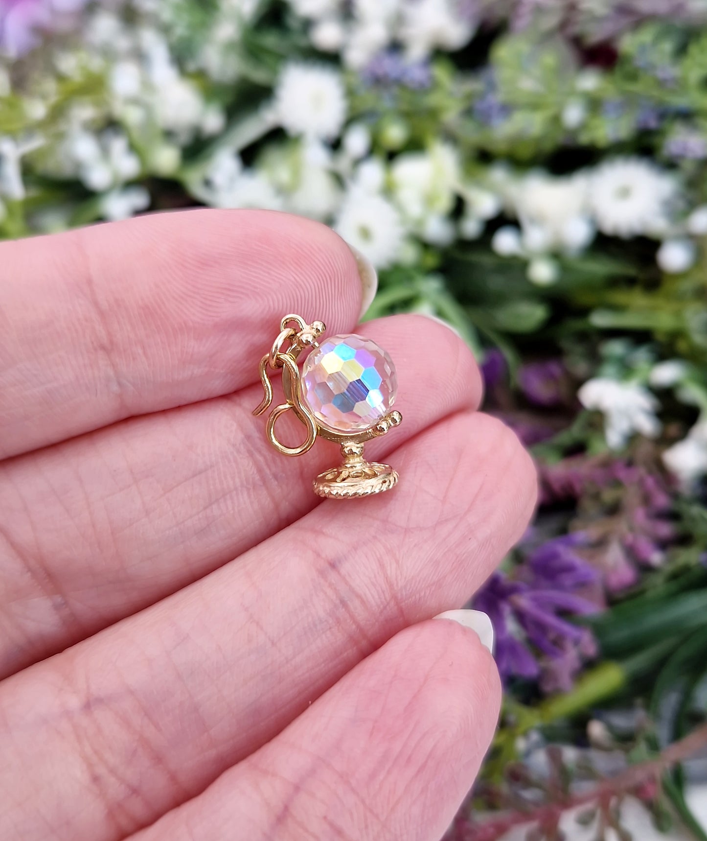 Vintage Solid 9ct Yellow Gold Miniature 3D Crystal Globe Charm Pendant