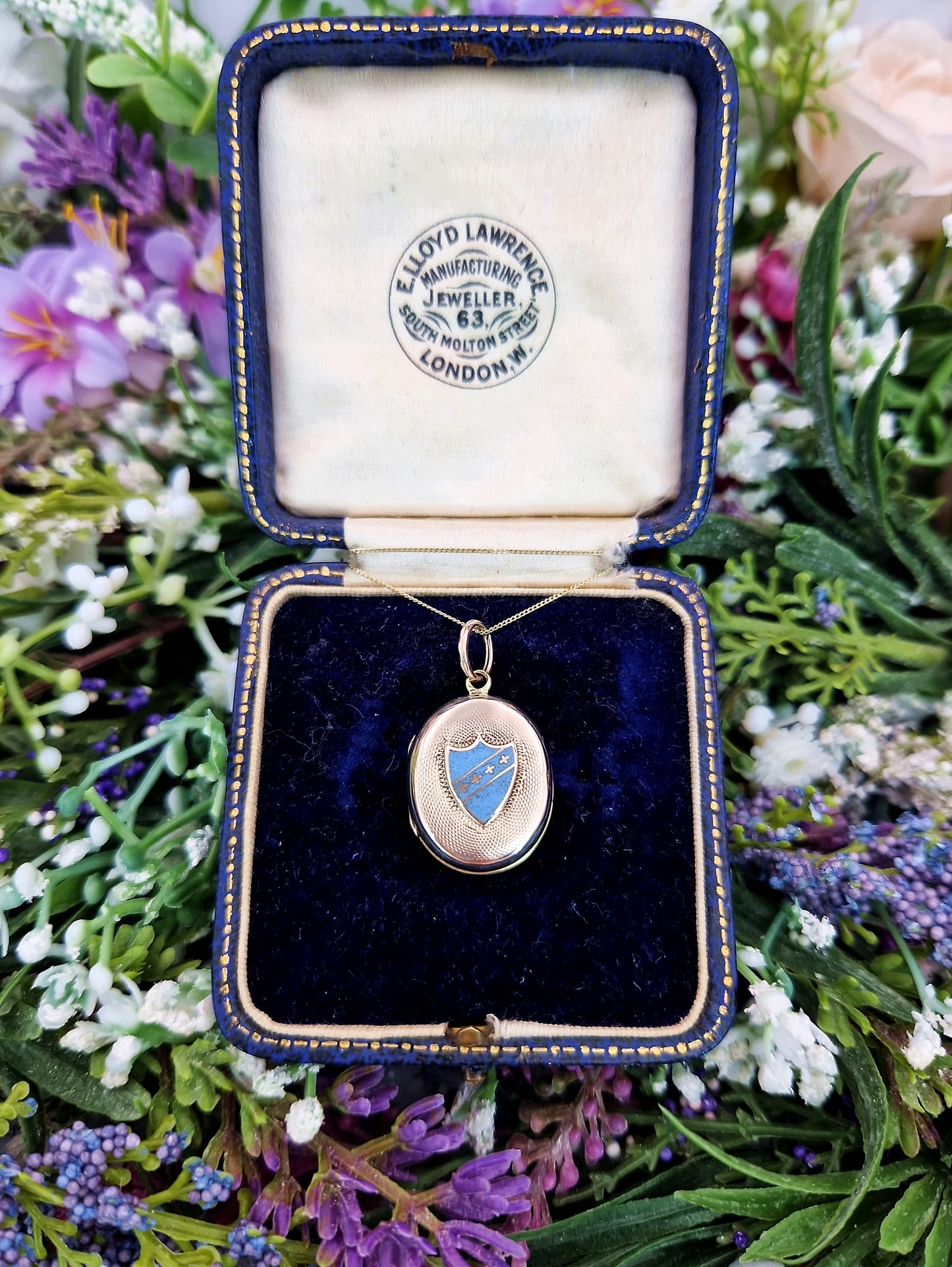 Antique Victorian 9ct Yellow Gold Blue Enamel Shield and Engraved Anchor Locket