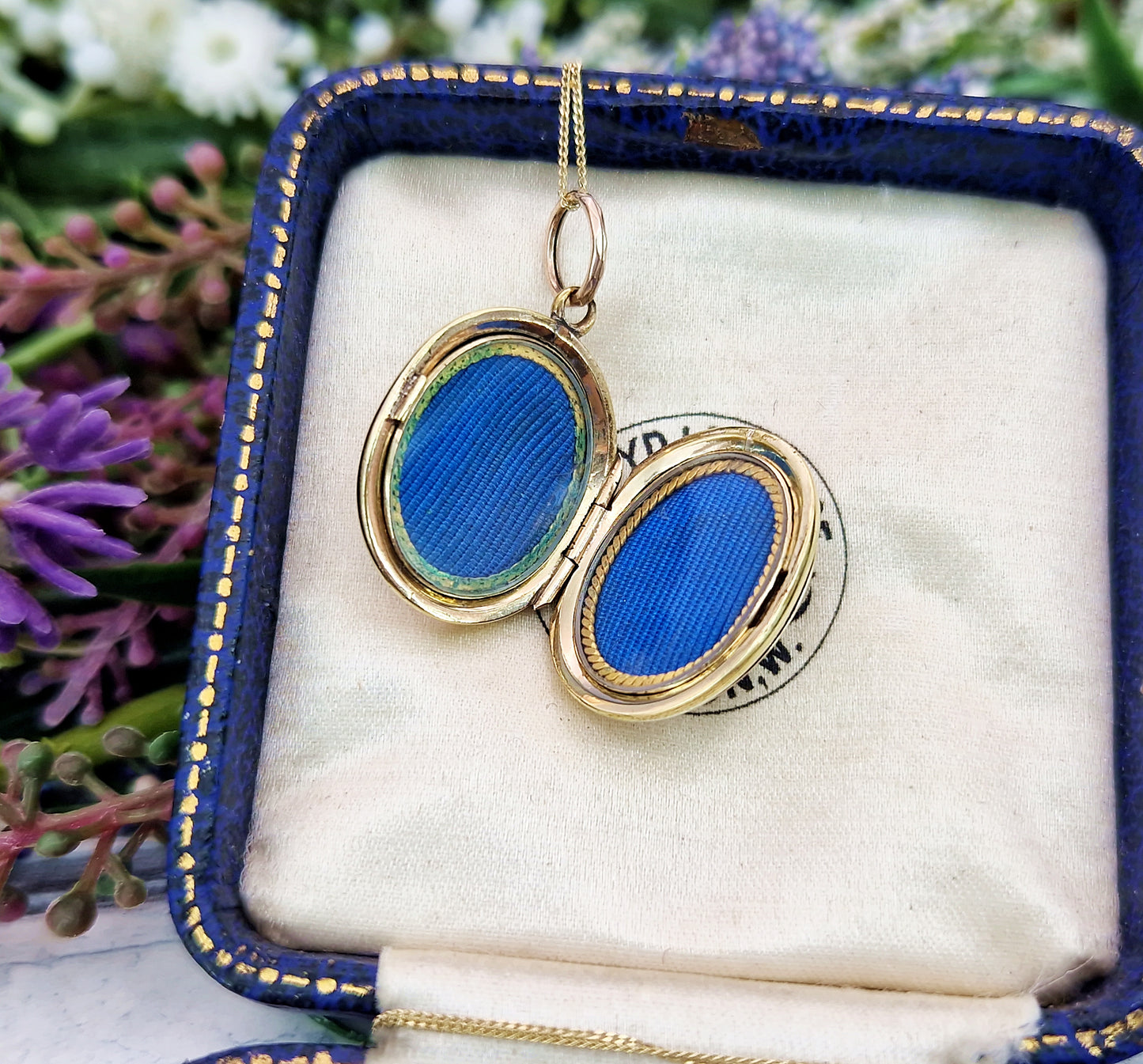 Antique Victorian 9ct Yellow Gold Blue Enamel Shield and Engraved Anchor Locket