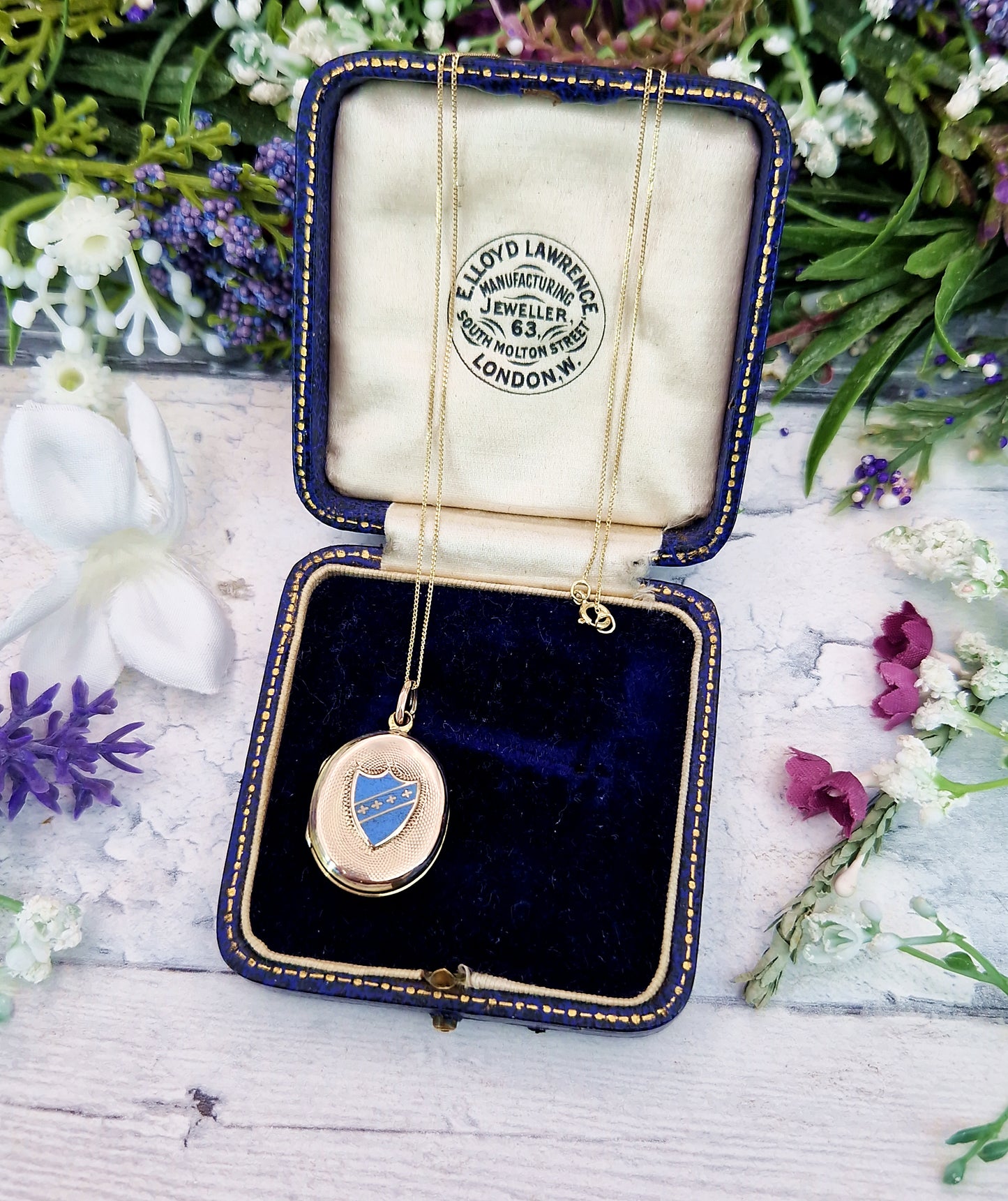 Antique Victorian 9ct Yellow Gold Blue Enamel Shield and Engraved Anchor Locket