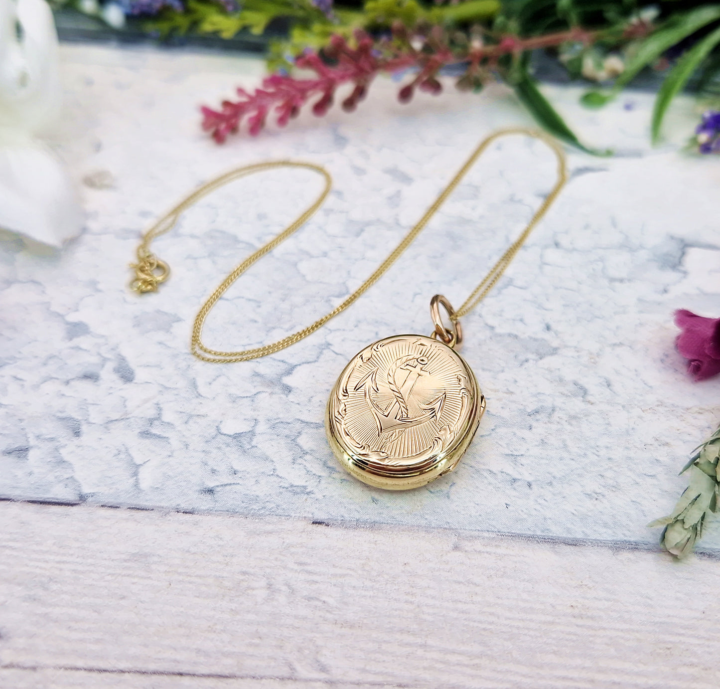 Antique Victorian 9ct Yellow Gold Blue Enamel Shield and Engraved Anchor Locket