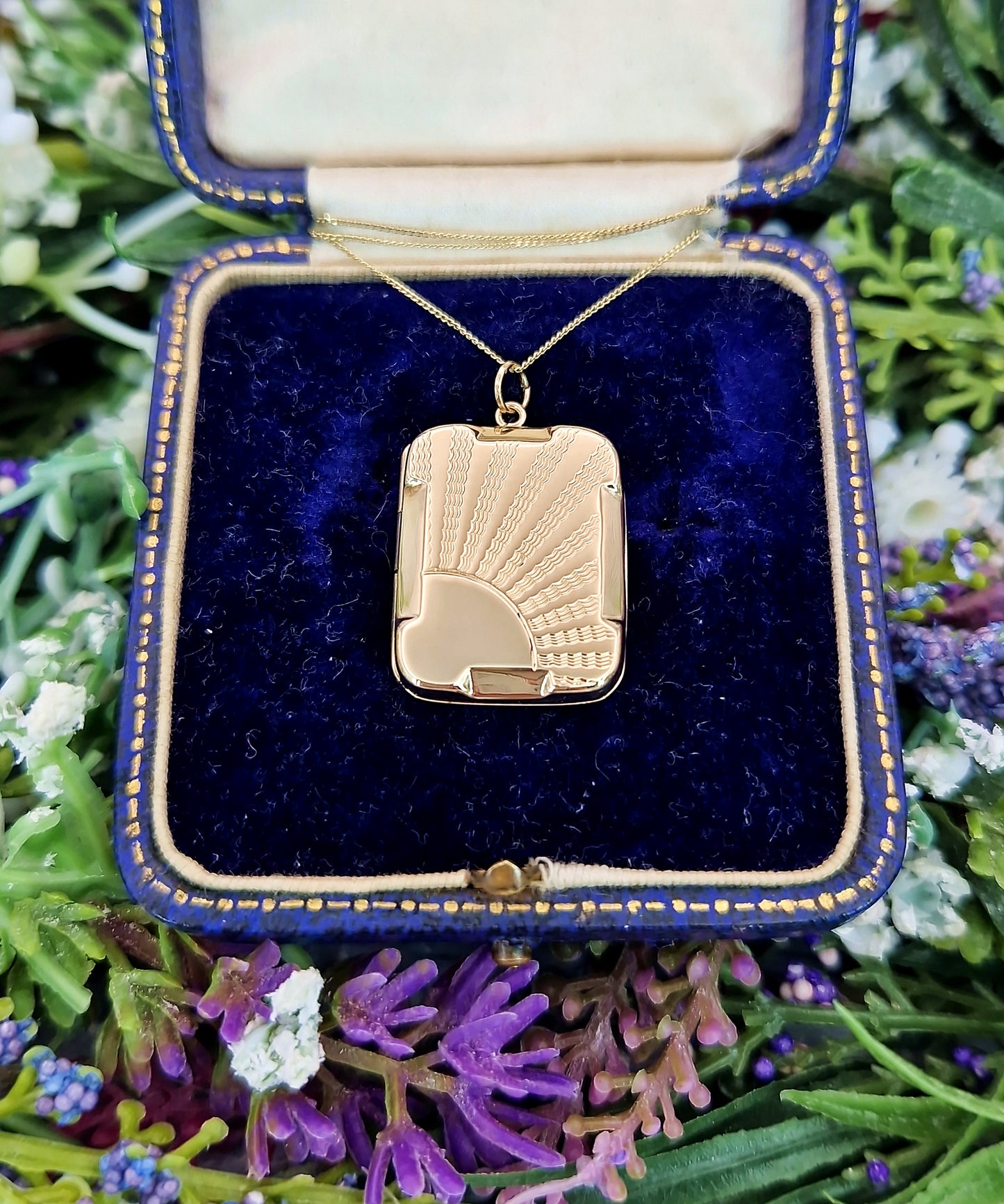 Antique Art Deco 9ct Gold Engraved Ornate Sunburst Rectangular Locket Pendant Necklace