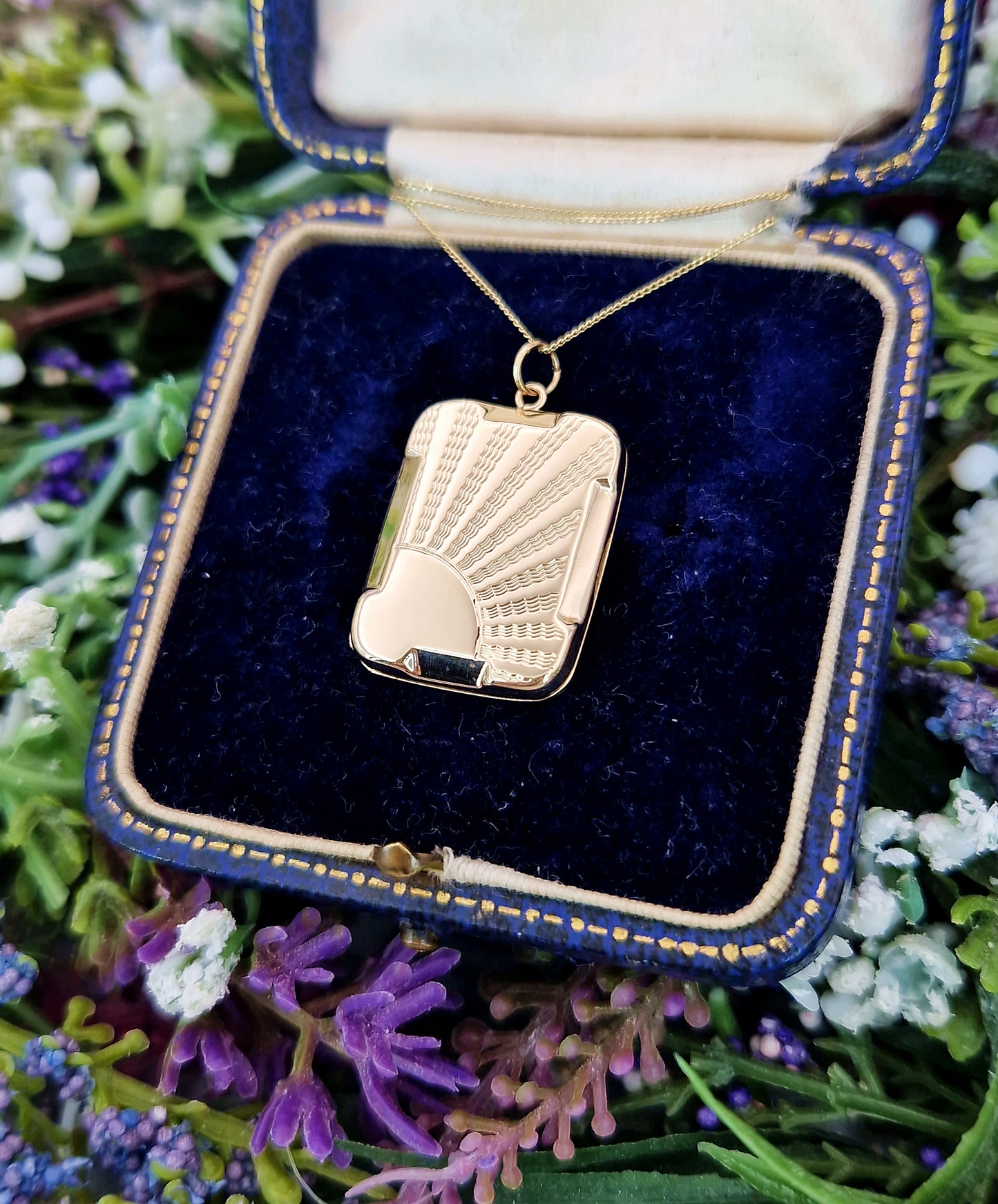 Antique Art Deco 9ct Gold Engraved Ornate Sunburst Rectangular Locket Pendant Necklace