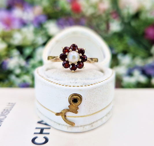 Vintage 1982 9ct Yellow Gold Classic Scarlet Garnet and Pearl Cluster Ring / Size L or 6