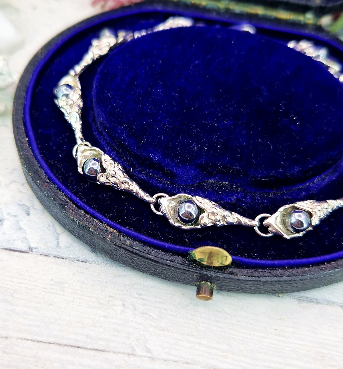 Vintage Sterling Silver Art Nouveau Style Organic Botanical Hematite Link Bracelet