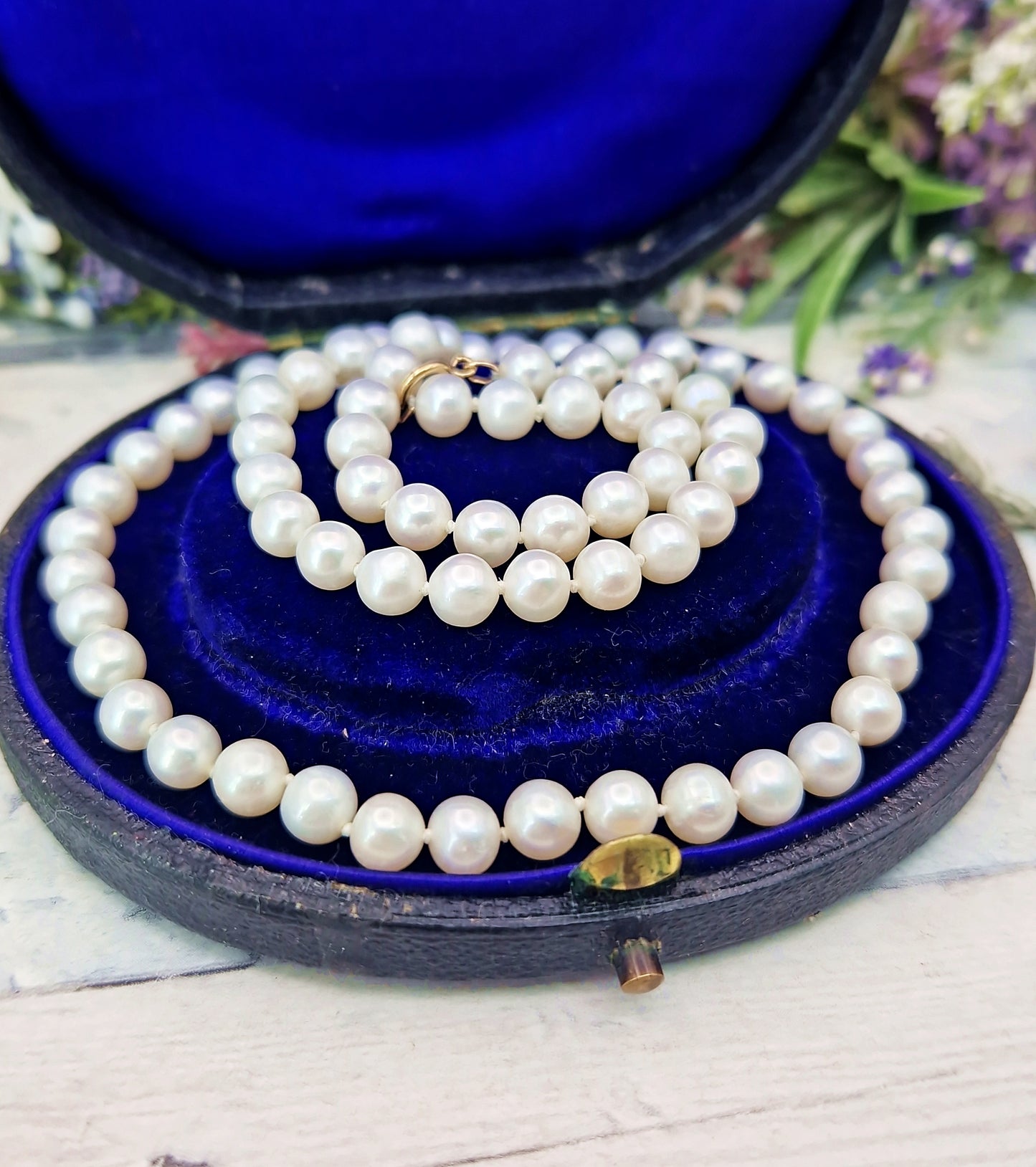 Vintage 9ct Yellow Gold Classic Bridal White Strung Pearl Necklace 18"