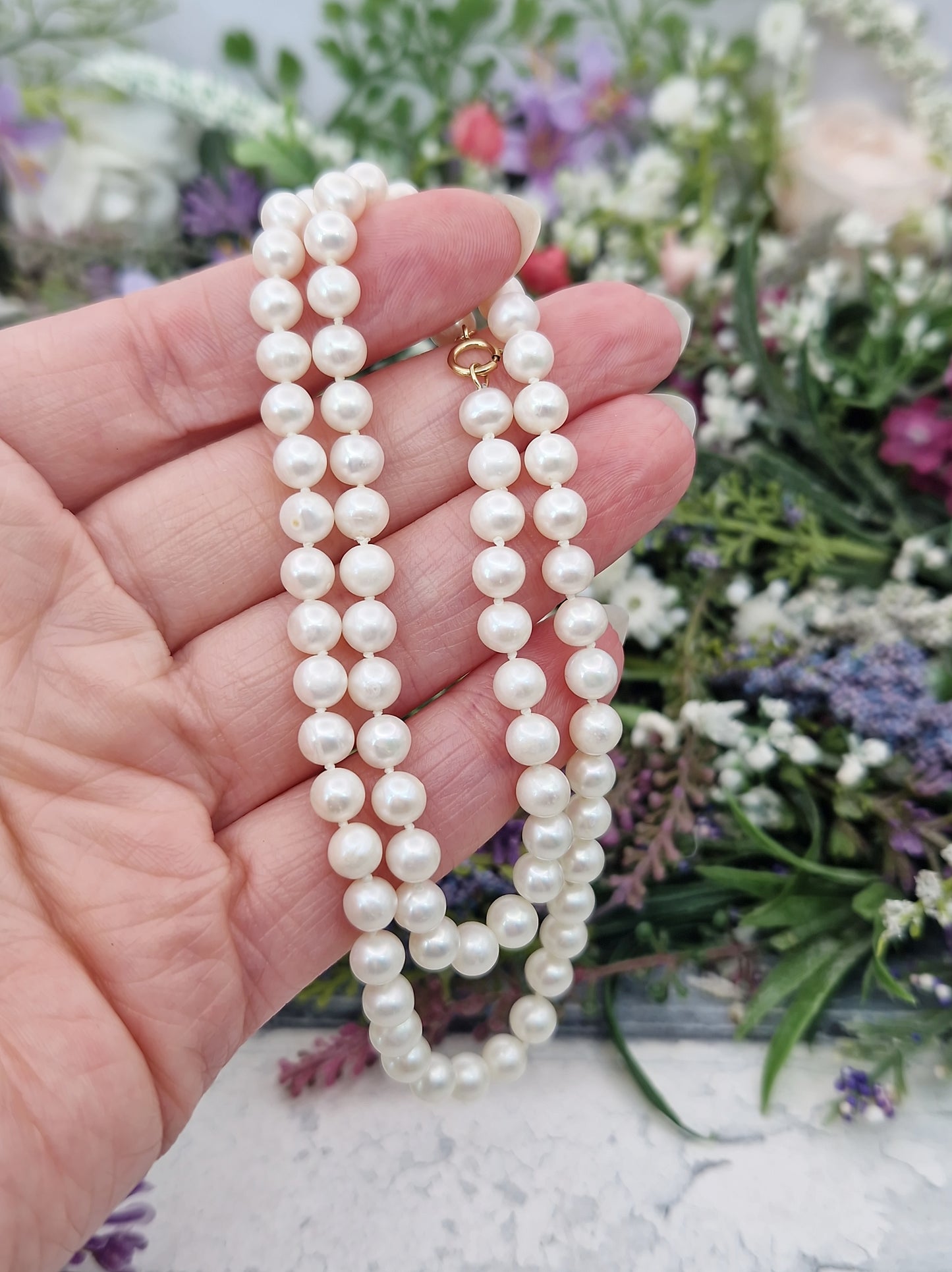 Vintage 9ct Yellow Gold Classic Bridal White Strung Pearl Necklace 18"