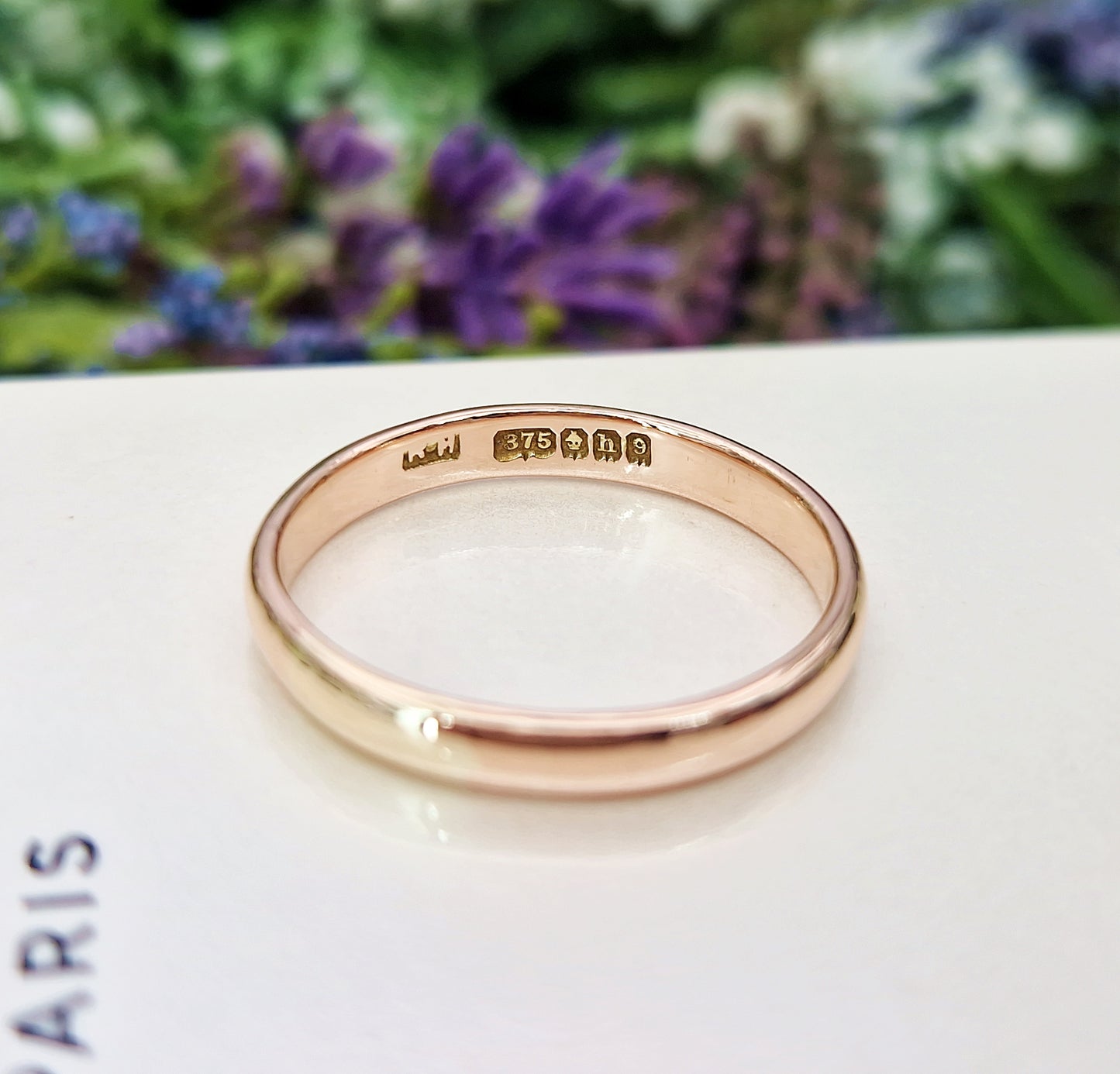 Antique 1903 Hallmarked 9ct Gold Plain Wedding Band Ring / Size R or 9