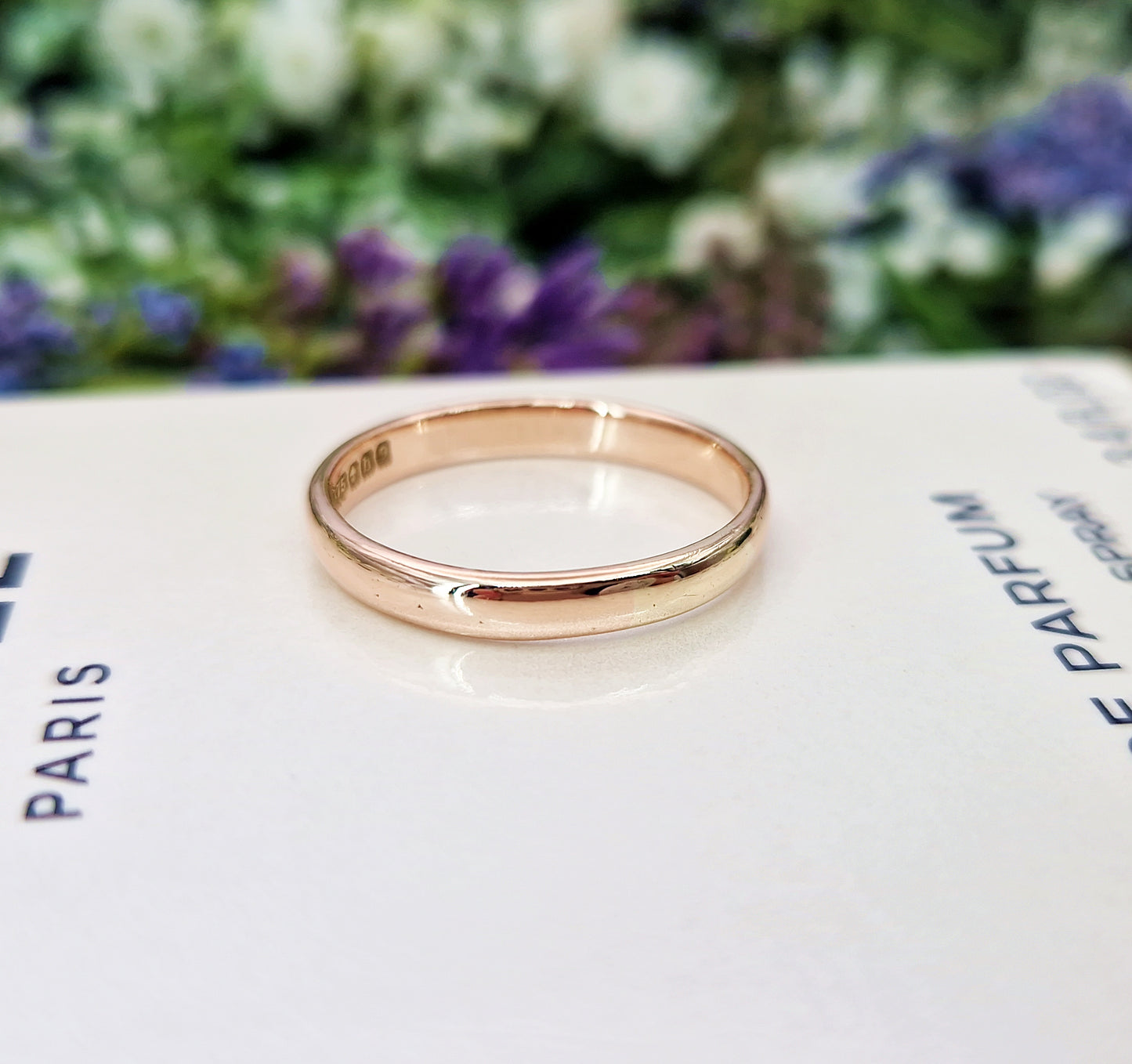 Antique 1903 Hallmarked 9ct Gold Plain Wedding Band Ring / Size R or 9