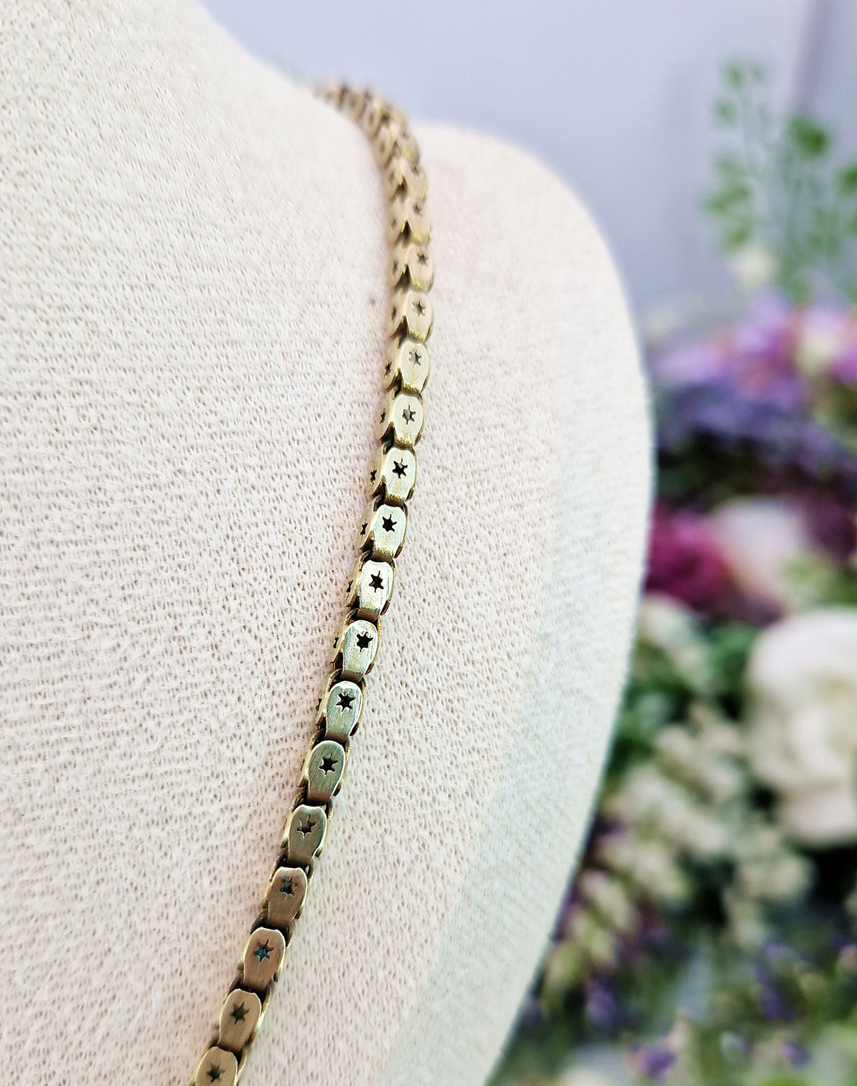 Antique Victorian Gold Metal Ornate Pierced Star Link Necklace Chain / 10.3 grams