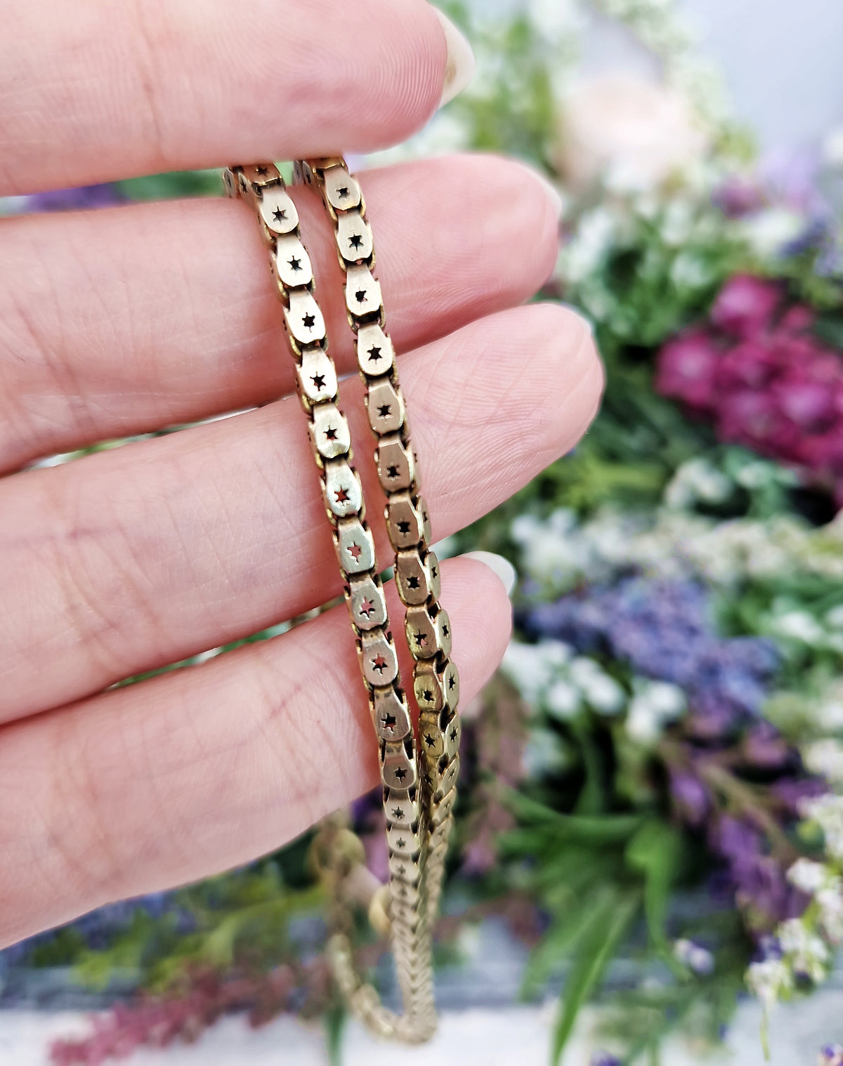 Antique Victorian Gold Metal Ornate Pierced Star Link Necklace Chain / 10.3 grams