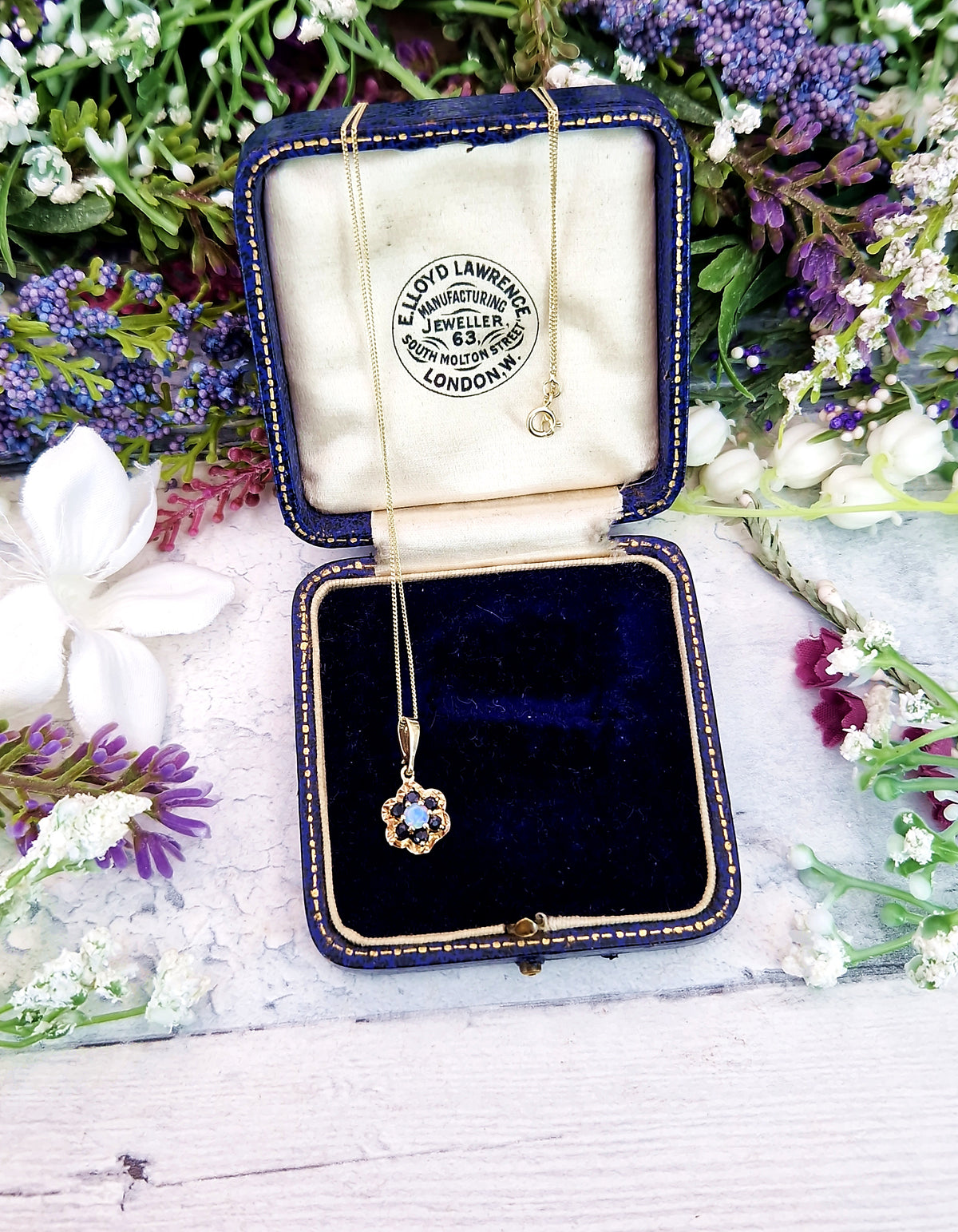 Vintage 1984 9ct Yellow Gold Dainty Natural Opal and Sapphire Cluster Pendant Necklace