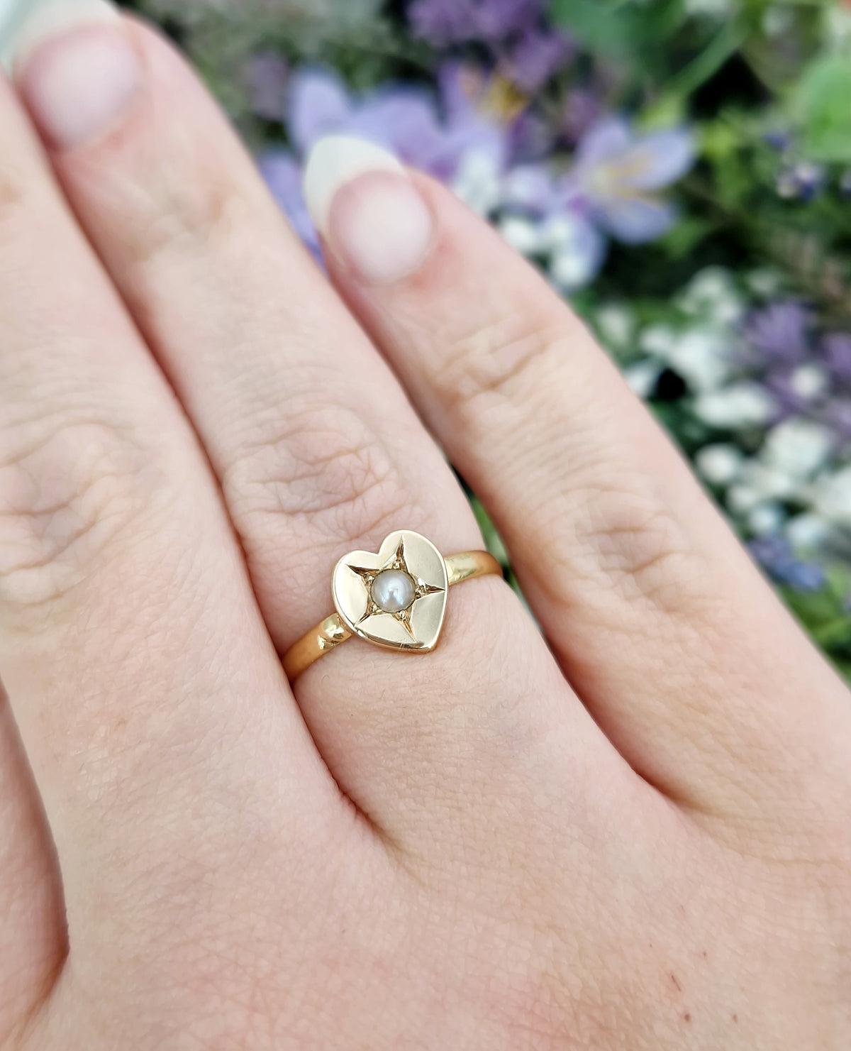 Antique 1835 Georgian 22ct Yellow Gold Heart and Pearl Sweetheart Band Ring / Size P 1/2 or 8.25