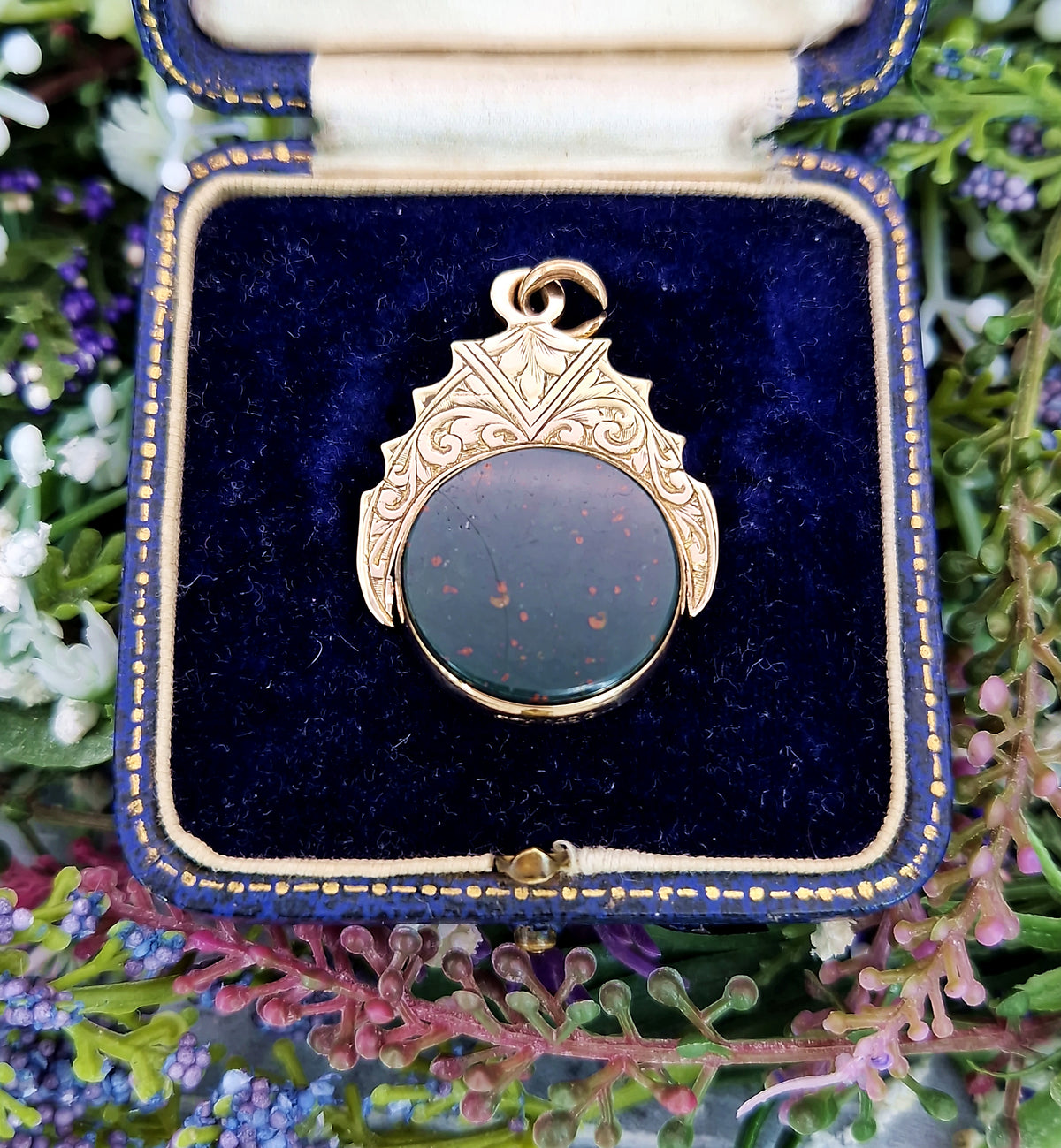 Antique Victorian 9ct Gold Ornate Carnelian and Bloodstone Spinner Pendant / Fob