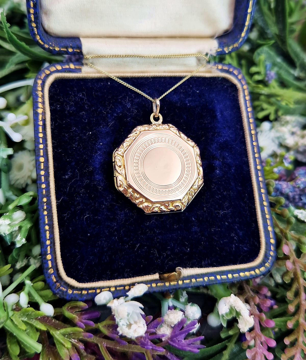 Antique Art Deco 9ct Yellow Gold Unique Ornate Octagonal Locket Pendant
