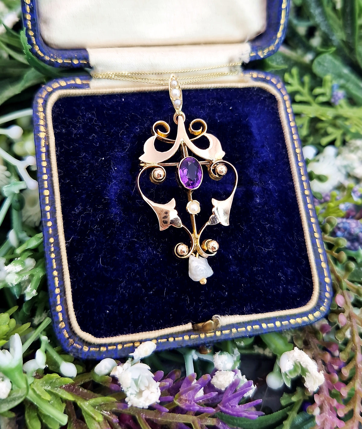 Antique Art Nouveau 9ct Gold Ornate Purple Amethyst Round Brooch / Pendant Necklace