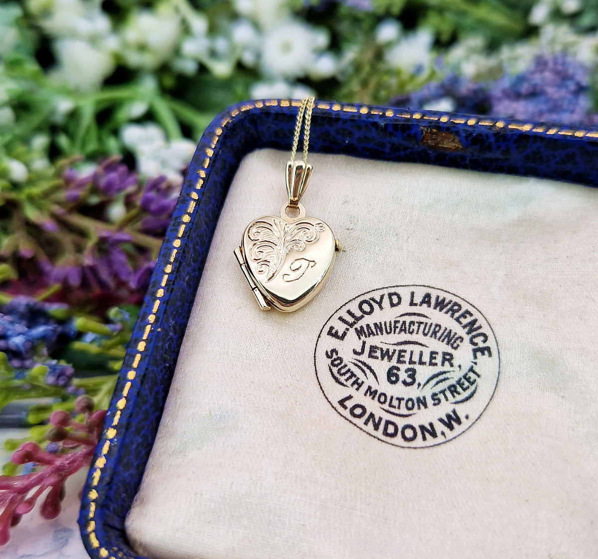 Vintage 9ct Yellow Gold Engraved Initial J Miniature Love Heart Locket Pendant Necklace