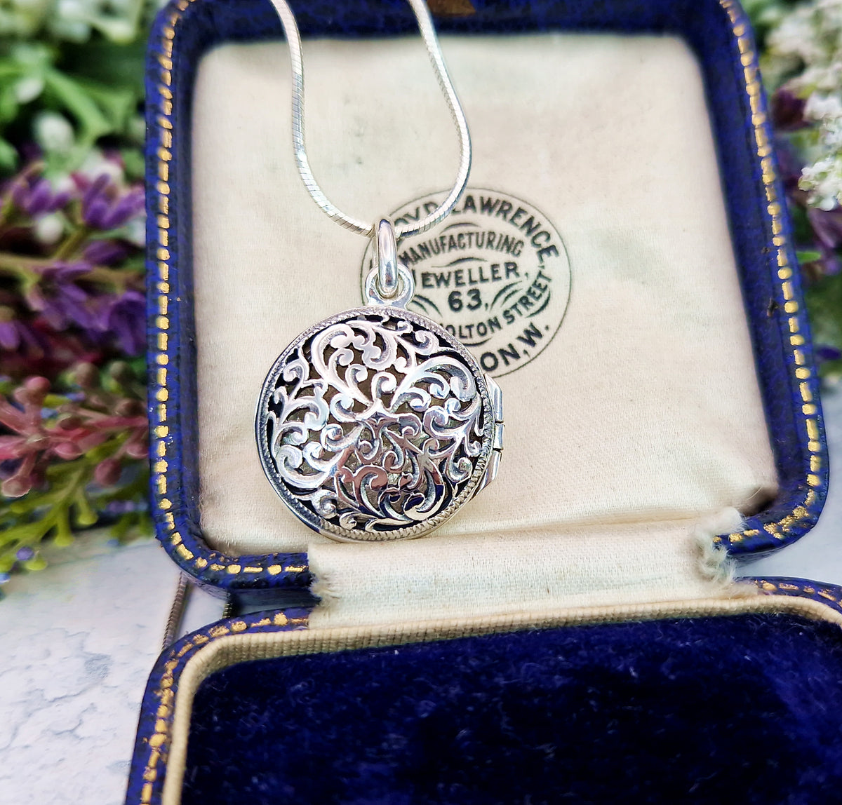 Vintage Sterling Silver Garnet Cabochon Ornate Round Statement Locket Pendant Necklace
