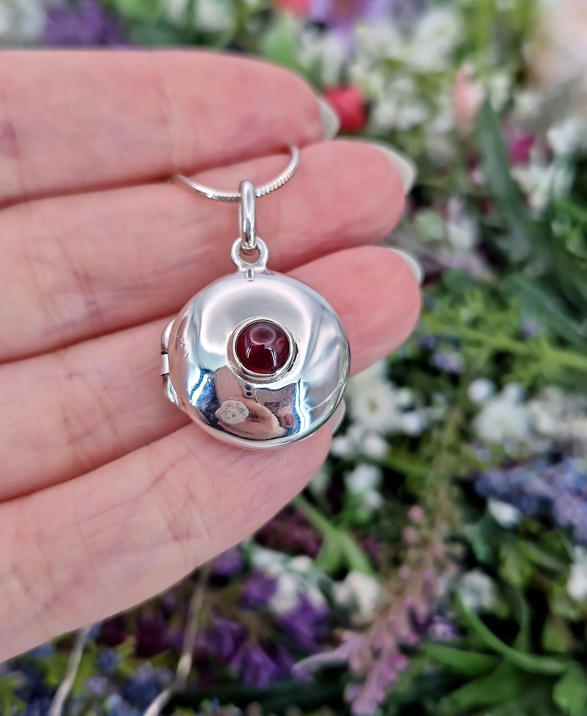 Vintage Sterling Silver Garnet Cabochon Ornate Round Statement Locket Pendant Necklace